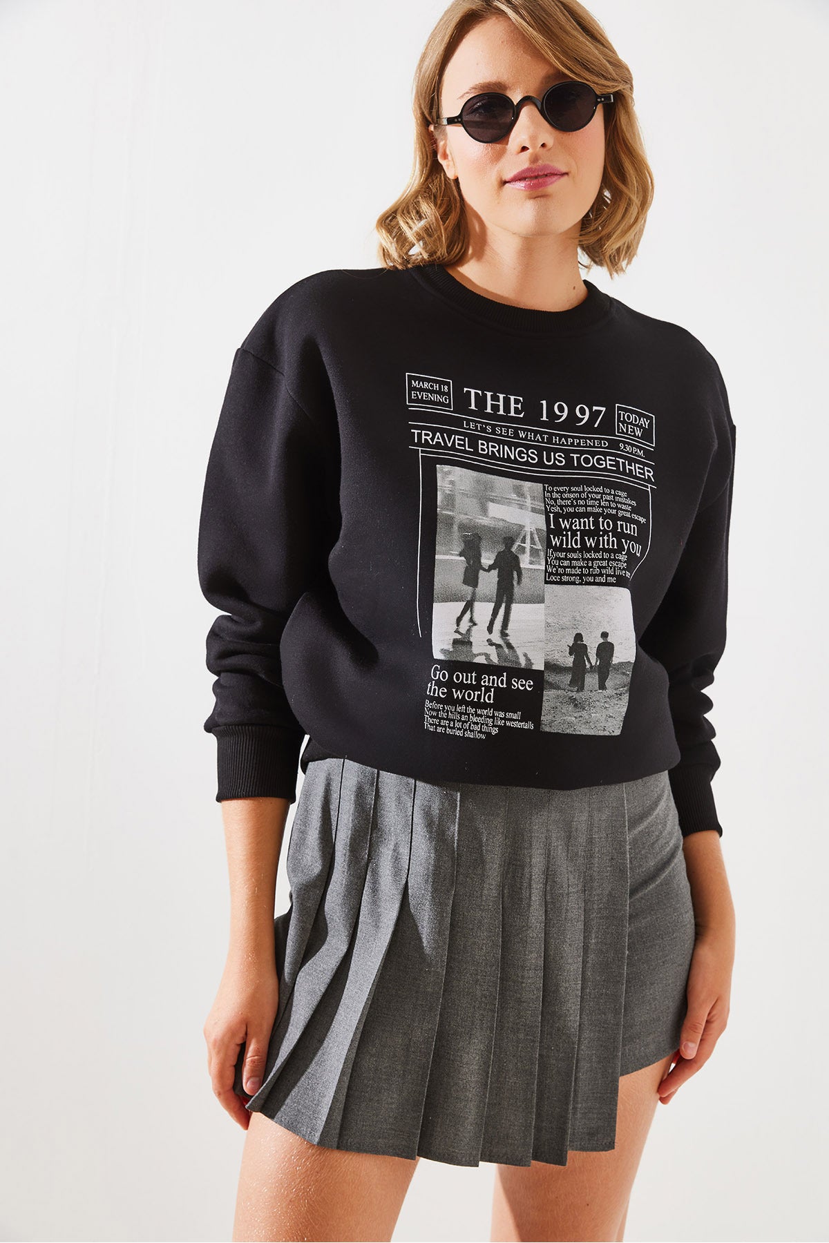 Women's Three Thread Raster The 1997 Printed Sweatshirt MBHS009 60601009