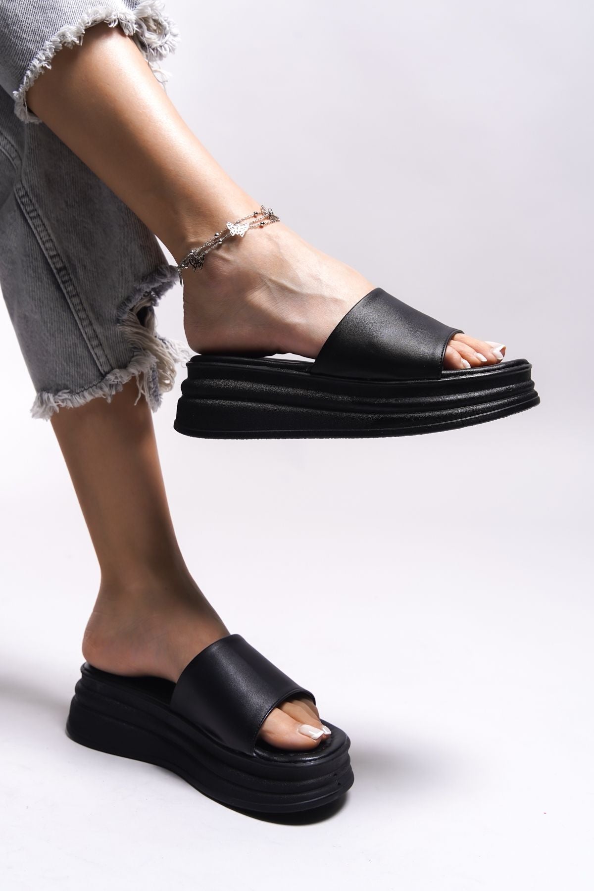 Loukeros Woman Slippers 0012315 Black