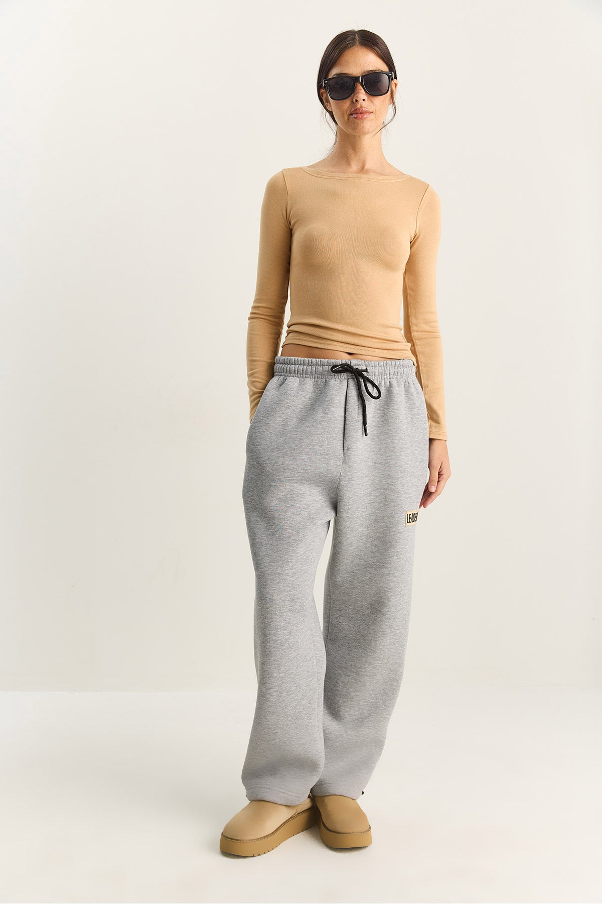 Women's Basic Jogger Relaxed Fleece Sweatpants 60283860