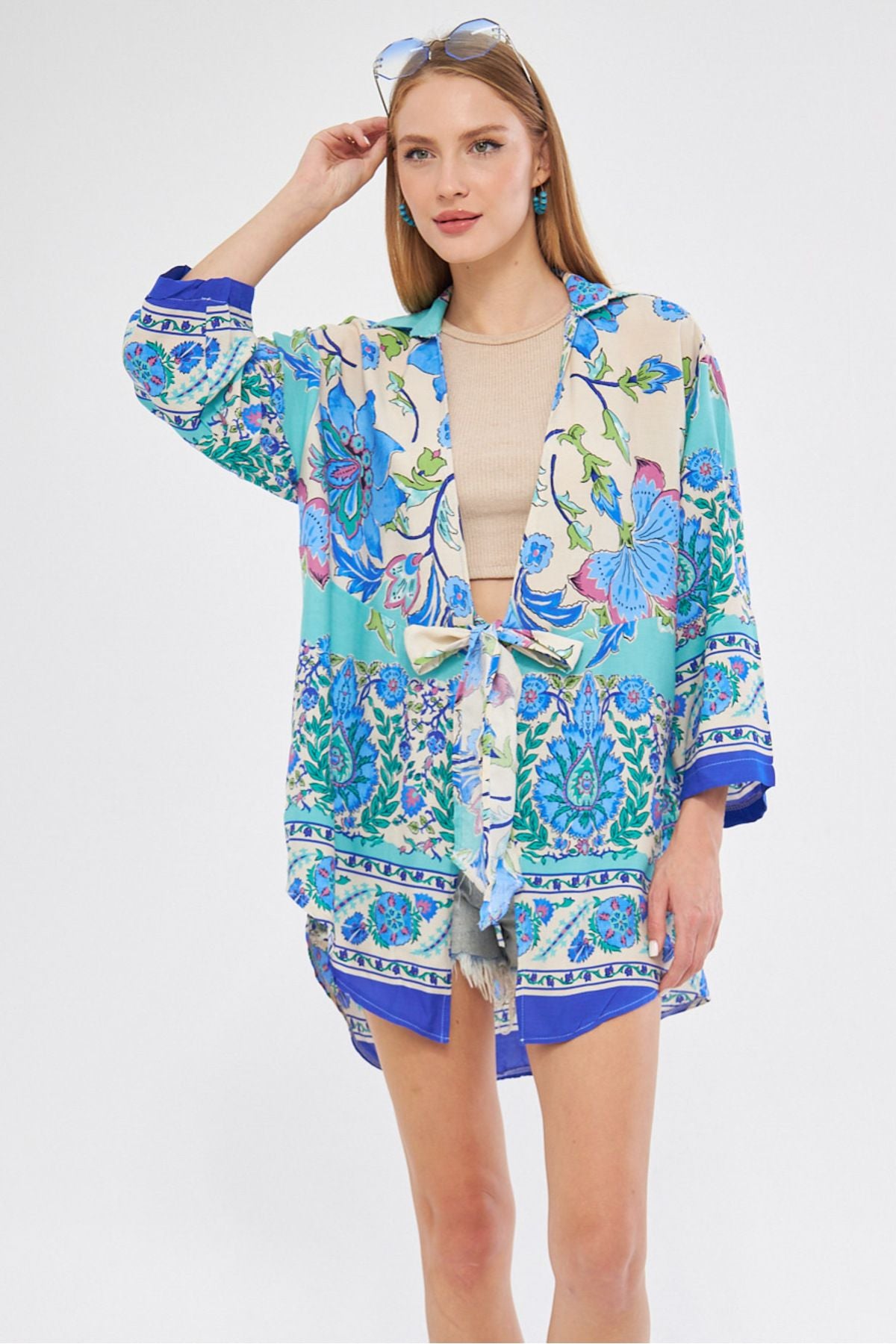 Female Saks Patterned front-binding kimono shirt ARM-24Y001080
