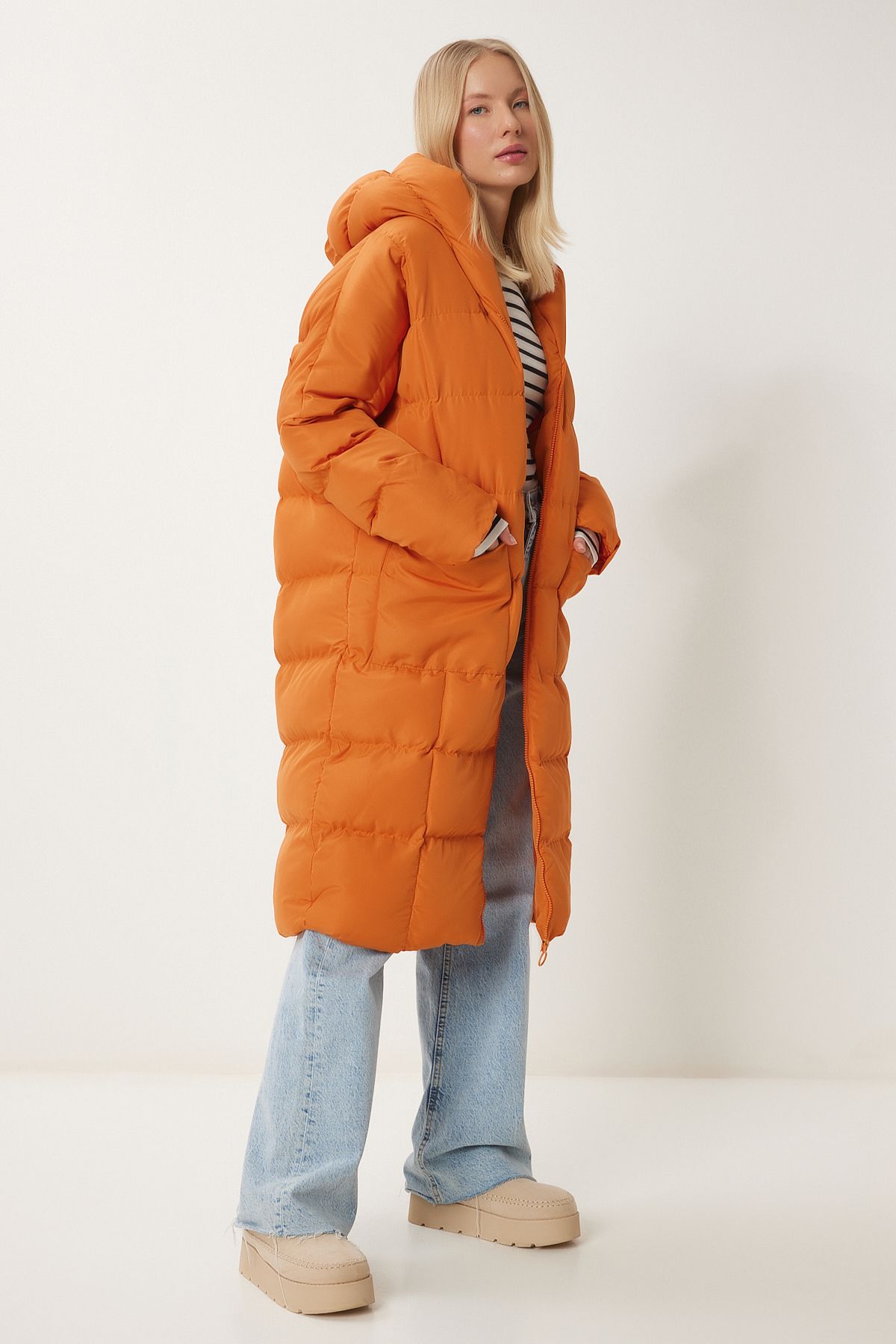 Woman Oranj Hooded Oversize Long Swelling Coat NT00428