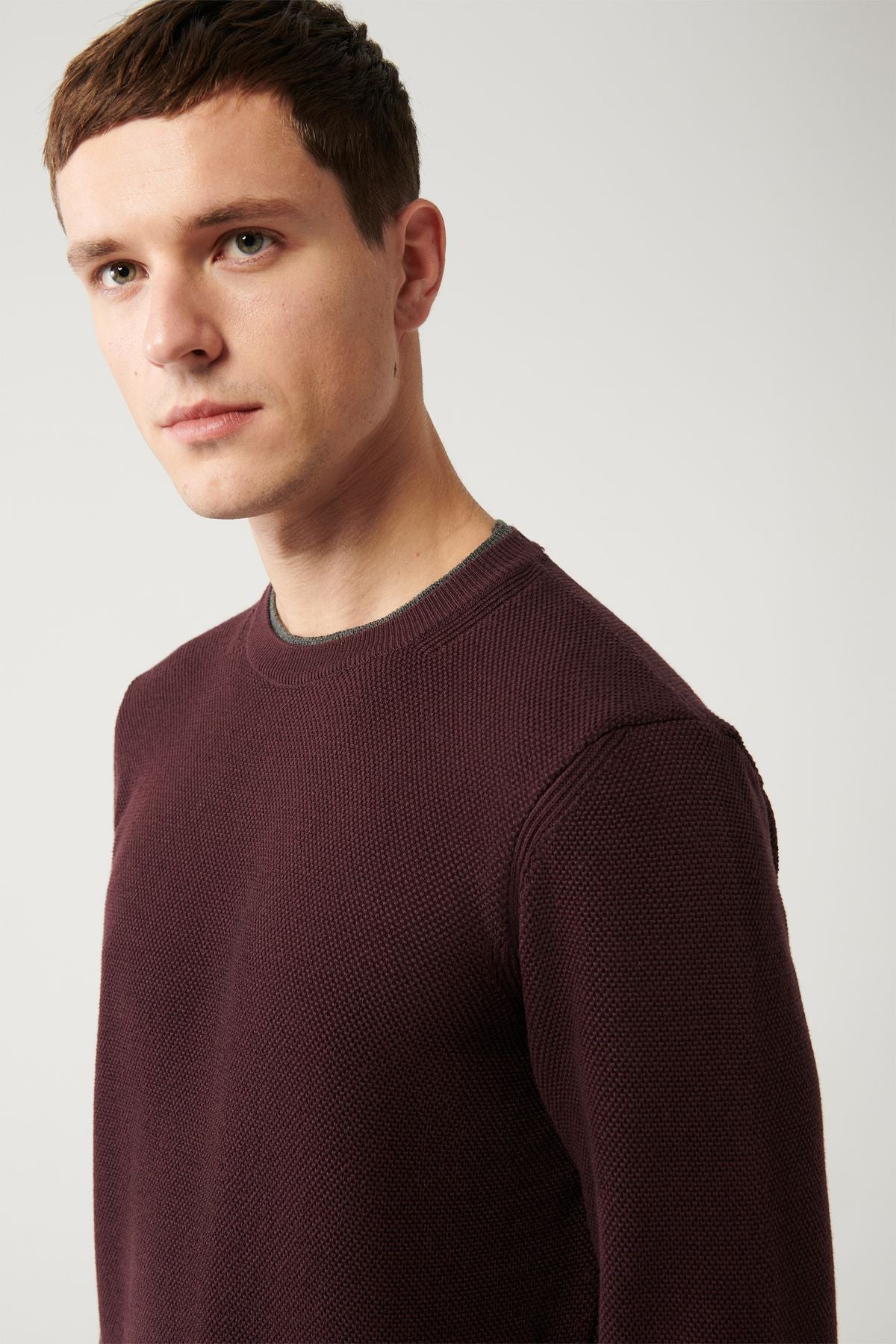 Men's Bordeaux Double Collar textured knitwear sweater A32y5100