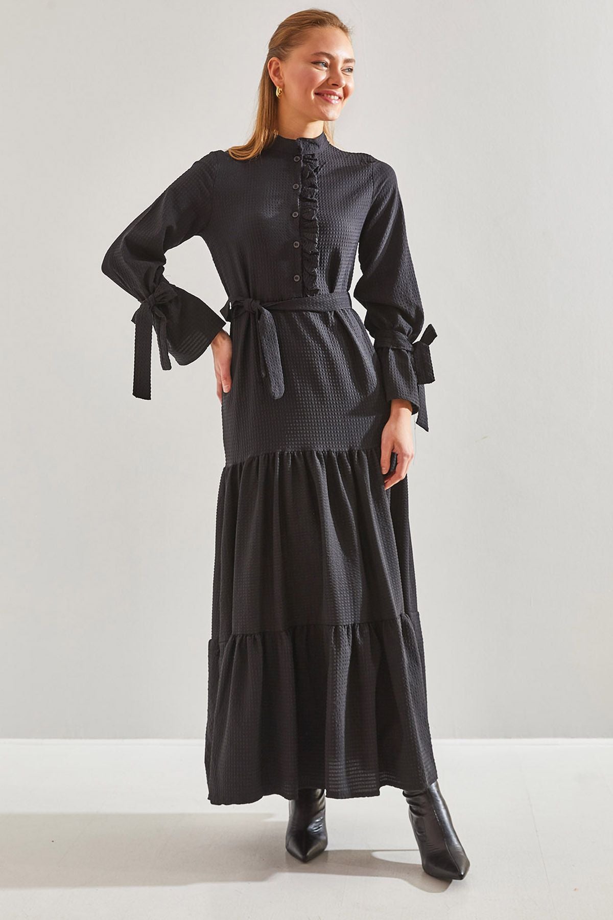 WOMEN'S WAFRET FABRIC BRANKED ARMS AND WALL -TEXTURE Hijab Dress 60151018