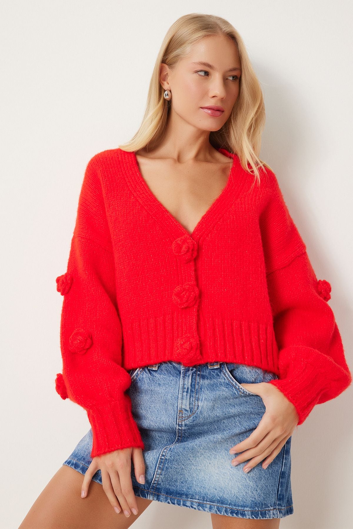 Woman Red Pompom Flower Detail Triko Cardigan PF00078