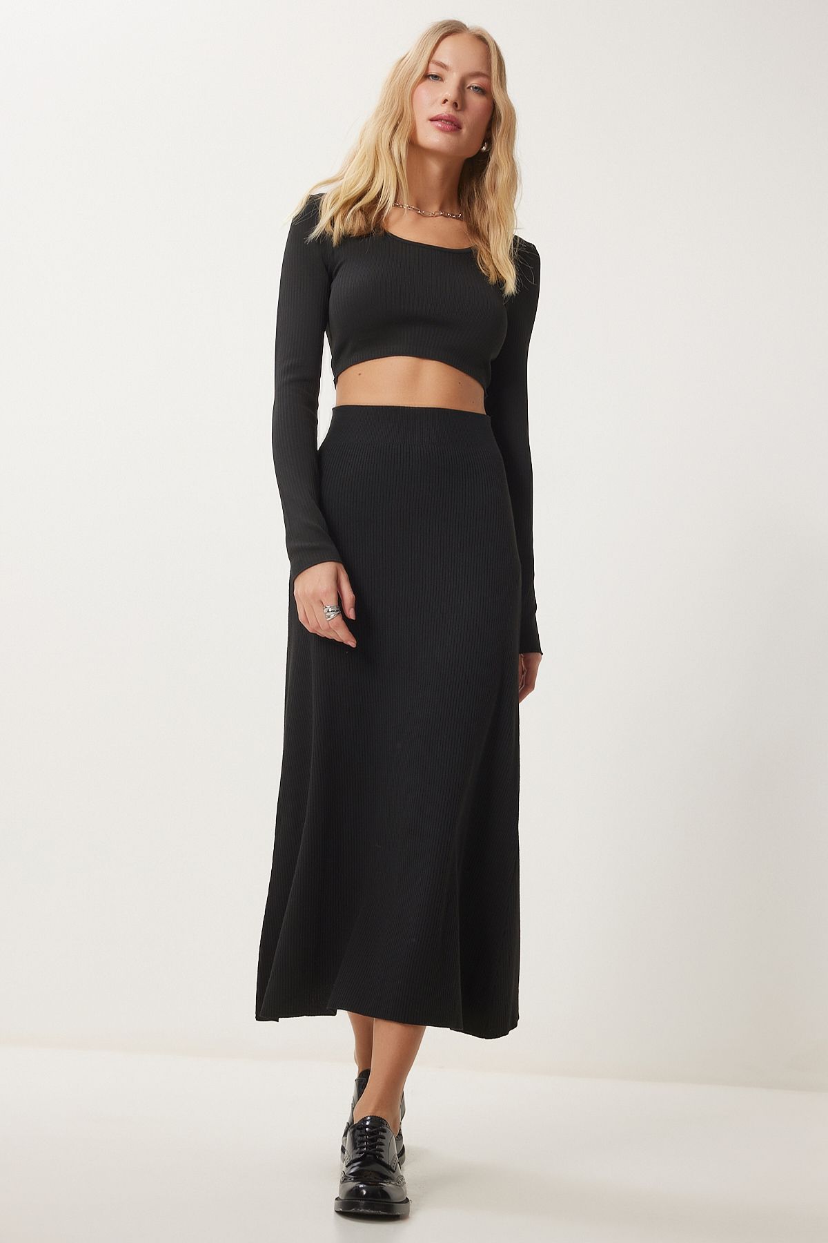 Female Black Wick Triko Skirt PN00082