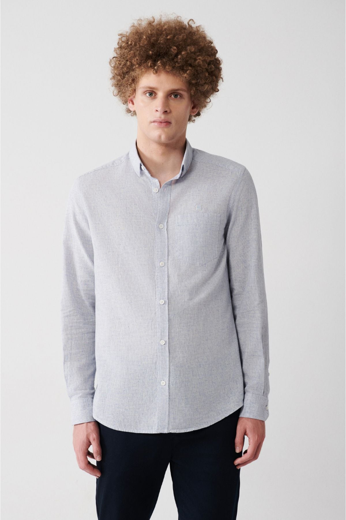 Men's blue cotton linen buttoned collar shirt A31Y2082