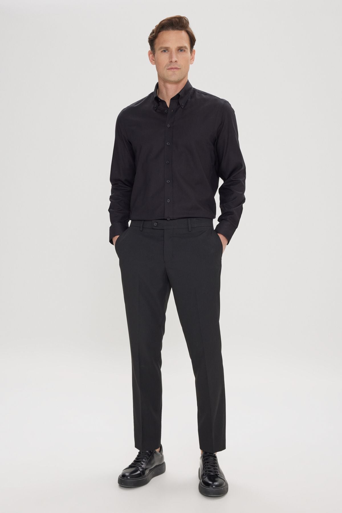 Men's black regular fit comfortable cutting side pocket classic pants