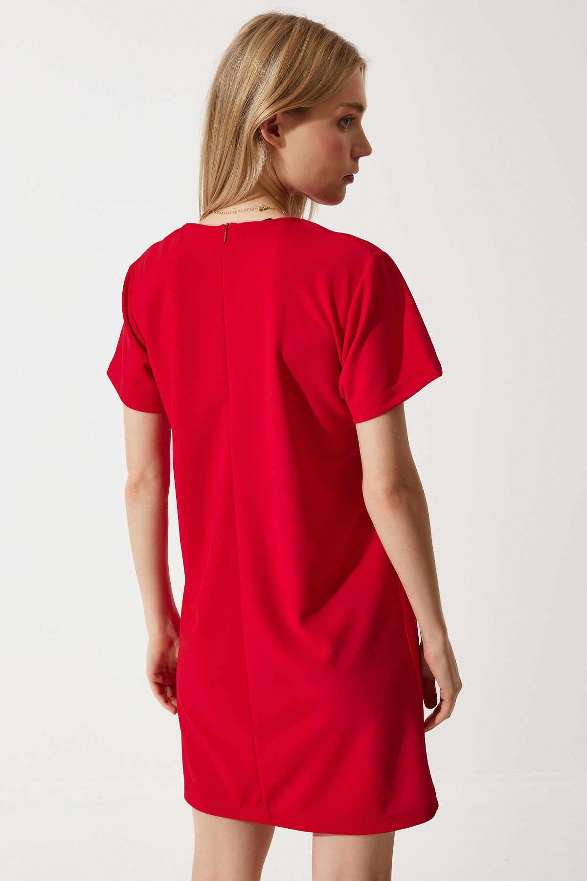 Woman Red Bike Neck Basic Crepe Dress to00136