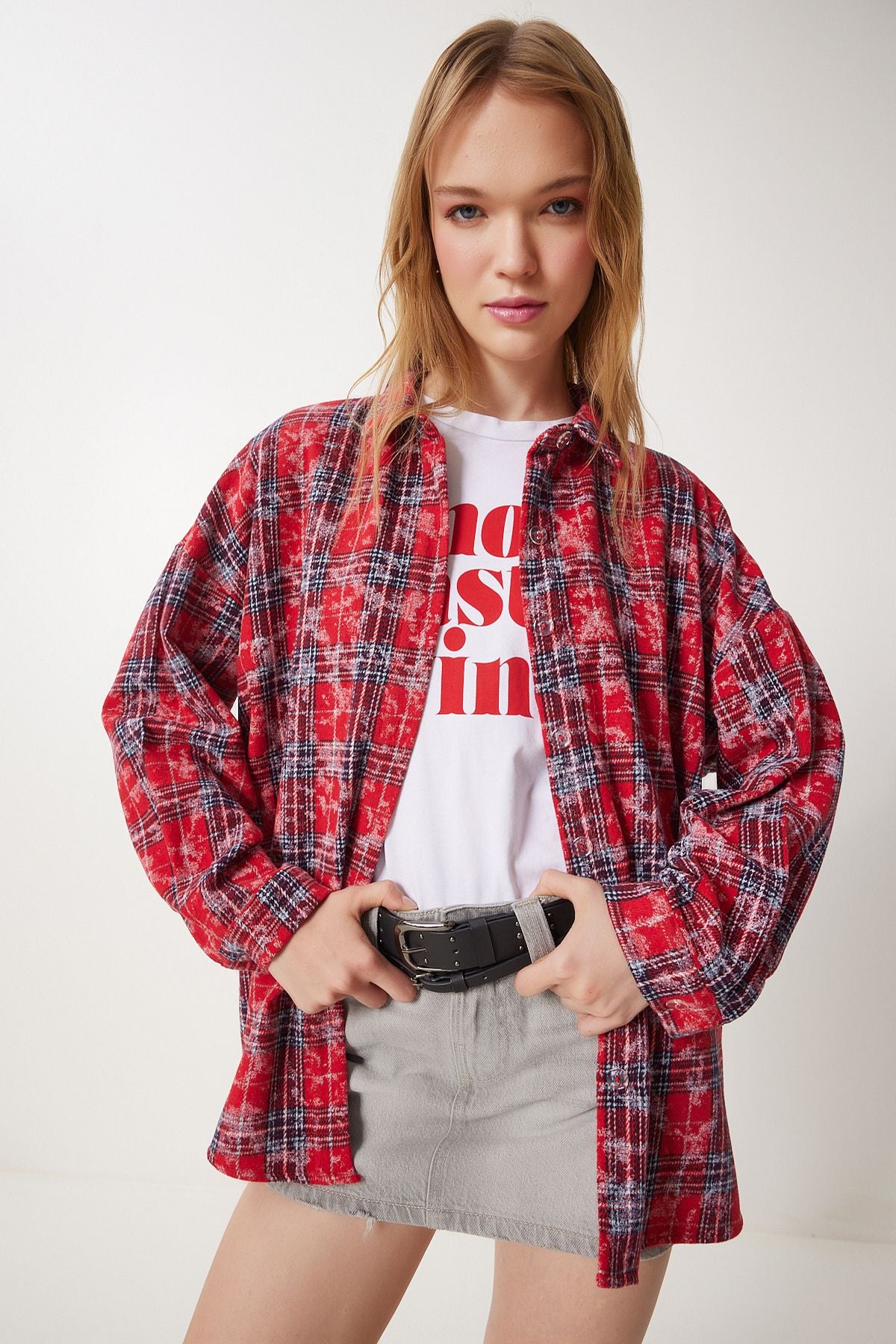 Woman Red Checkered Jacquard Woven Woven Shirt to00155