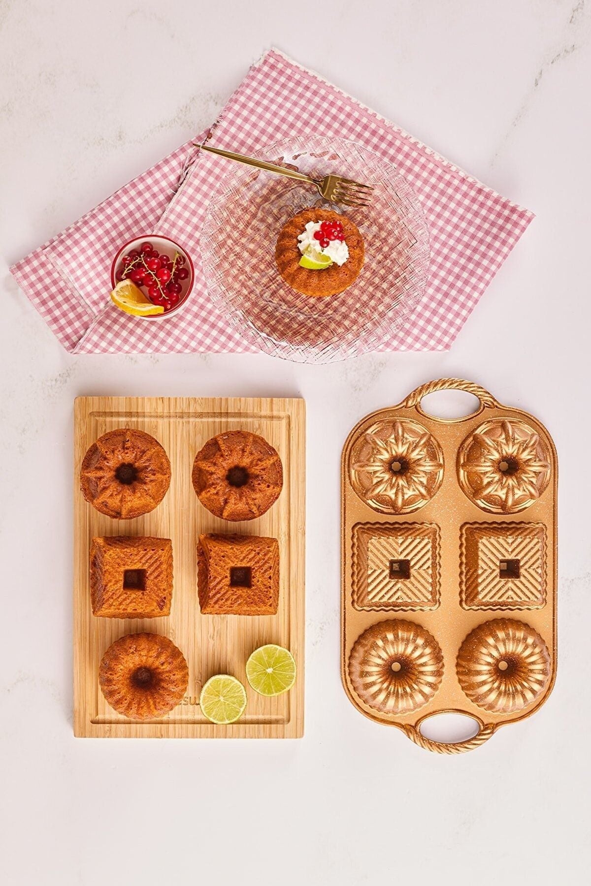 Griss Six In One 6 -Piece Cast Cake Mold Gold