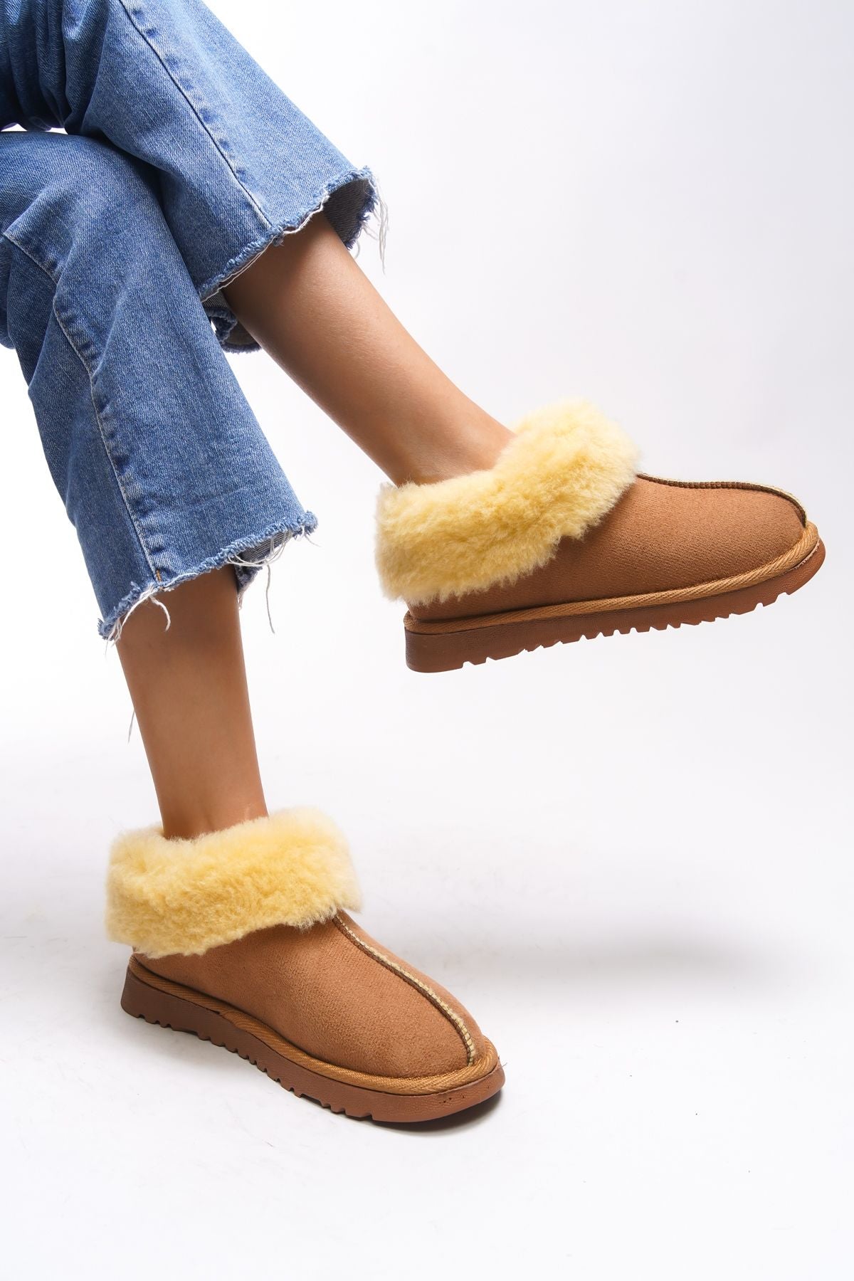 LISSYNORA FULL FUR RELATED BOT 00121030 Taba