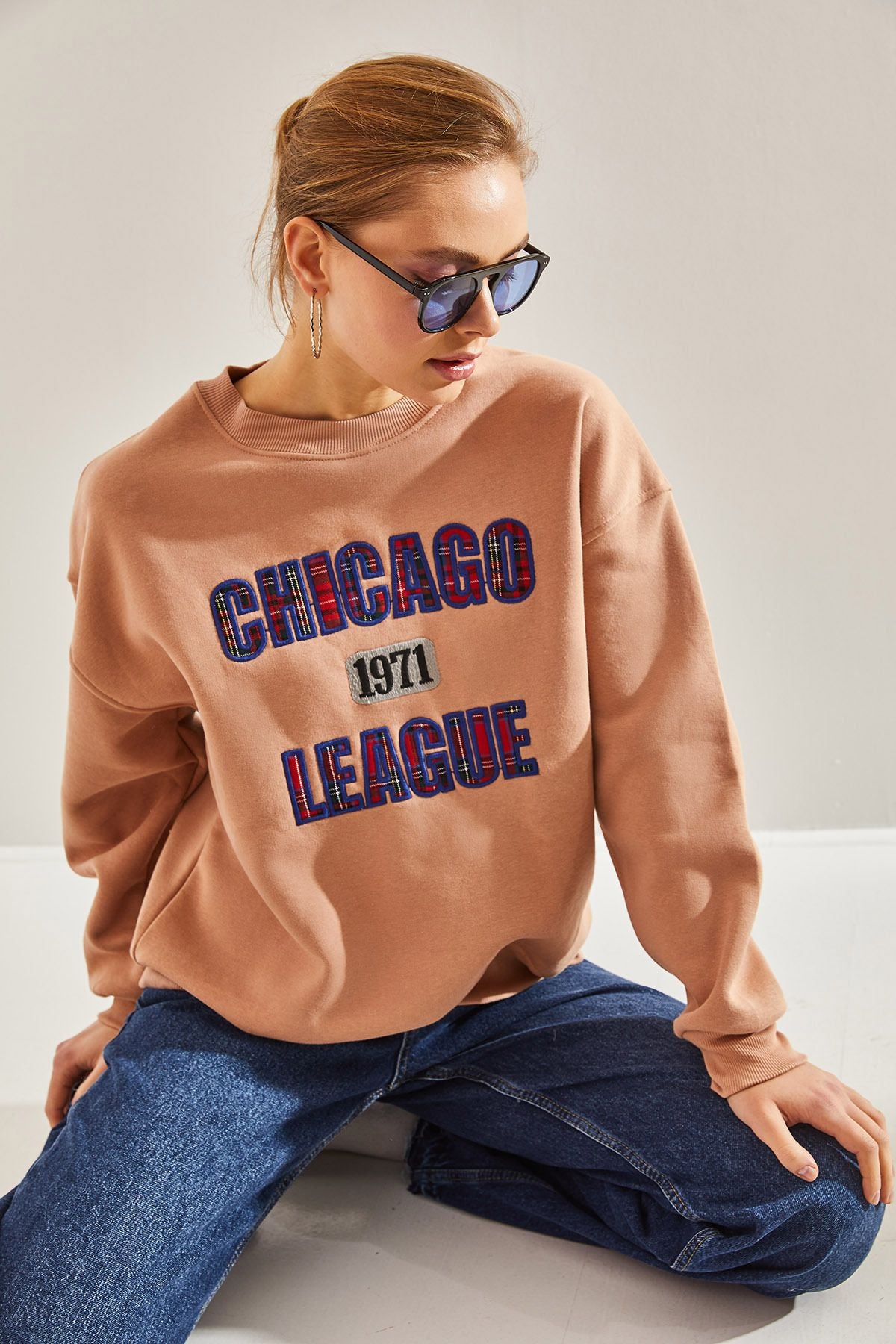 Woman Chicago Printed Three Yarn Sweatshirt