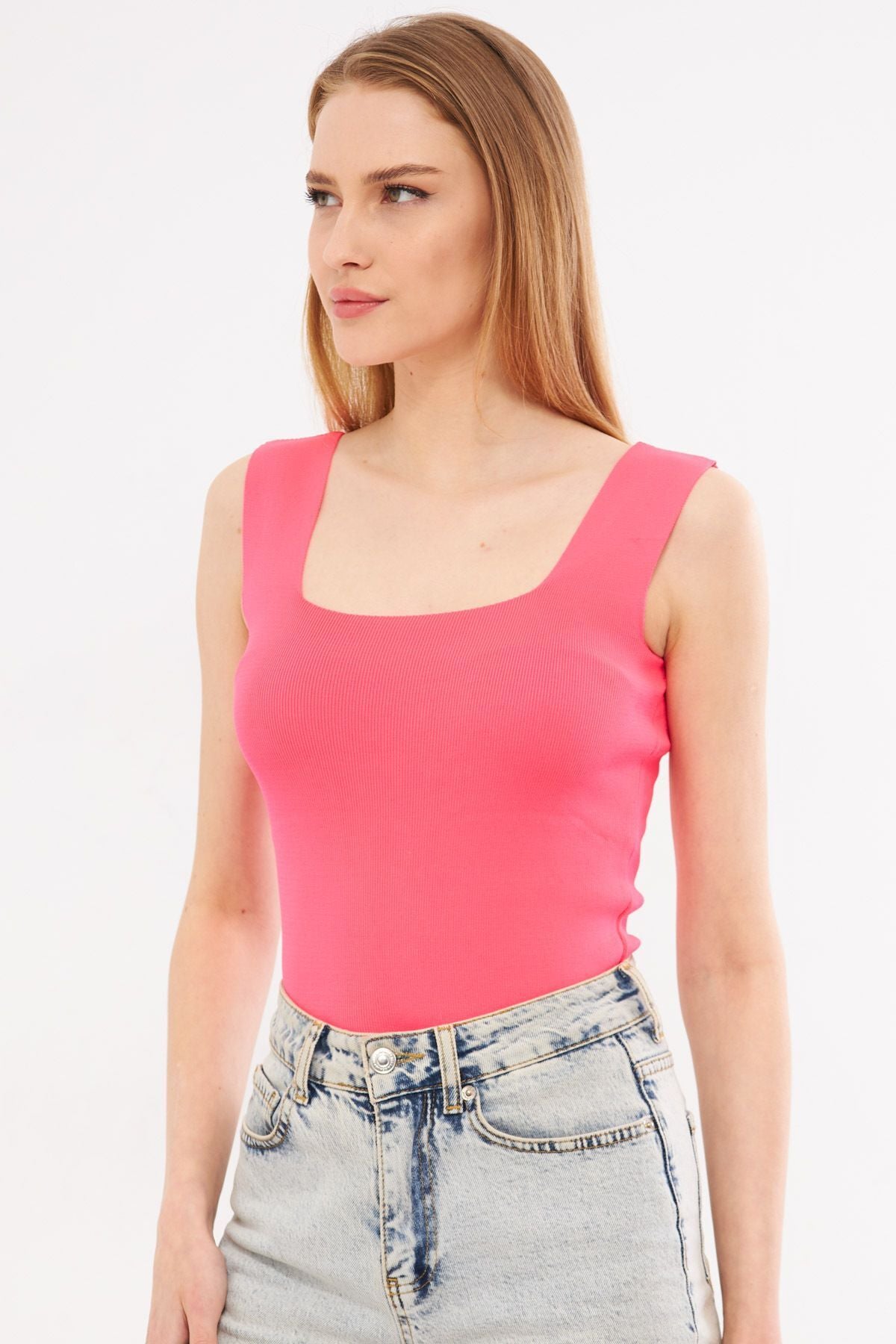 Woman neon pink thick strap scchbish blouse ARM-23Y069001