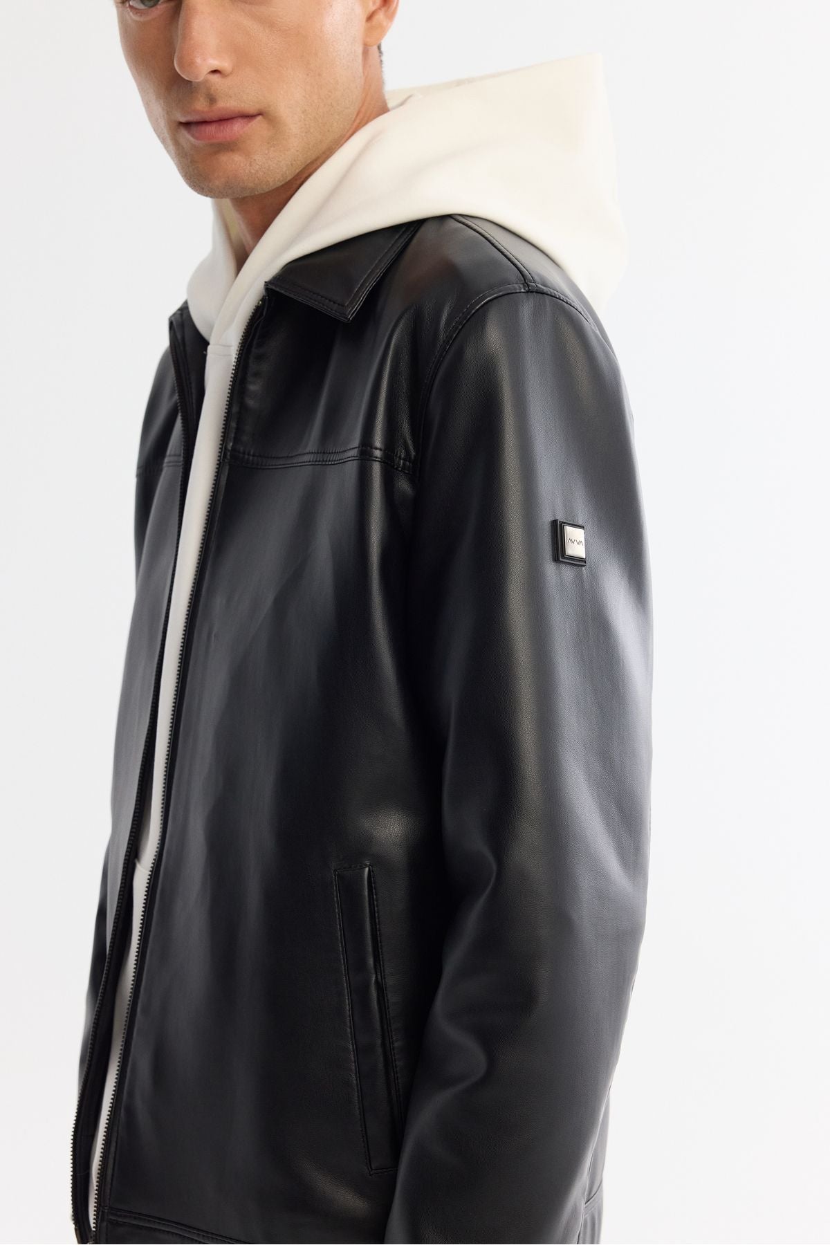 Men's black classic collar pocket leather -looking Mont A42y6024