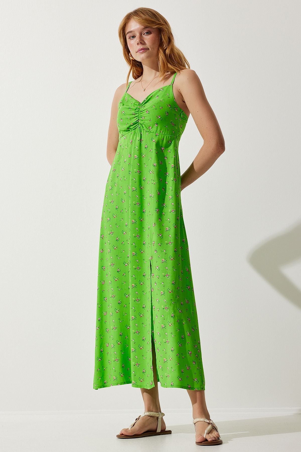 Female peanut green hanger with patterned viscose dress ub00236