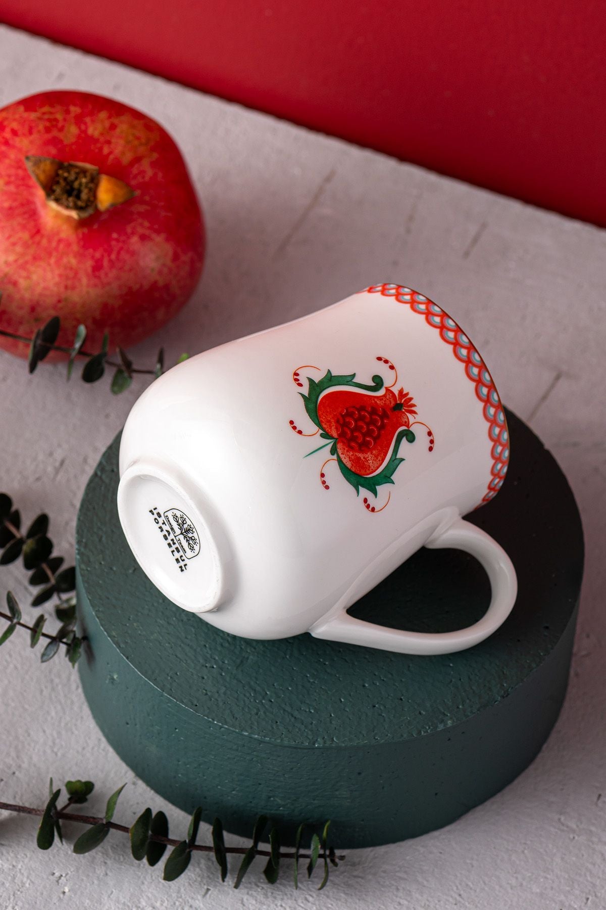 Istanbul Porcelain Pomegranate New Bone Cup Green 250 ml