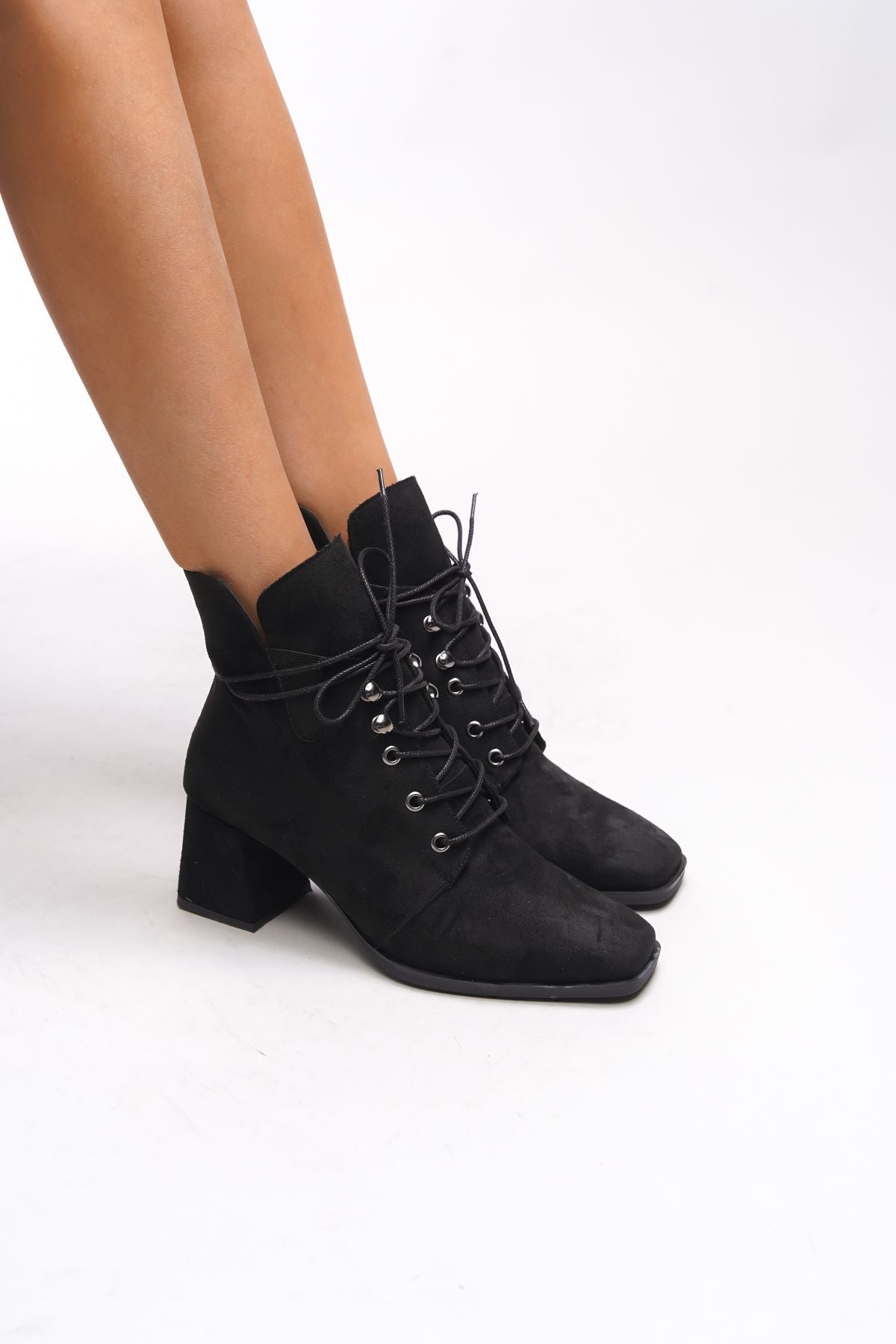 Vyllaurel Women Heels Bot 00123545 Black Suede