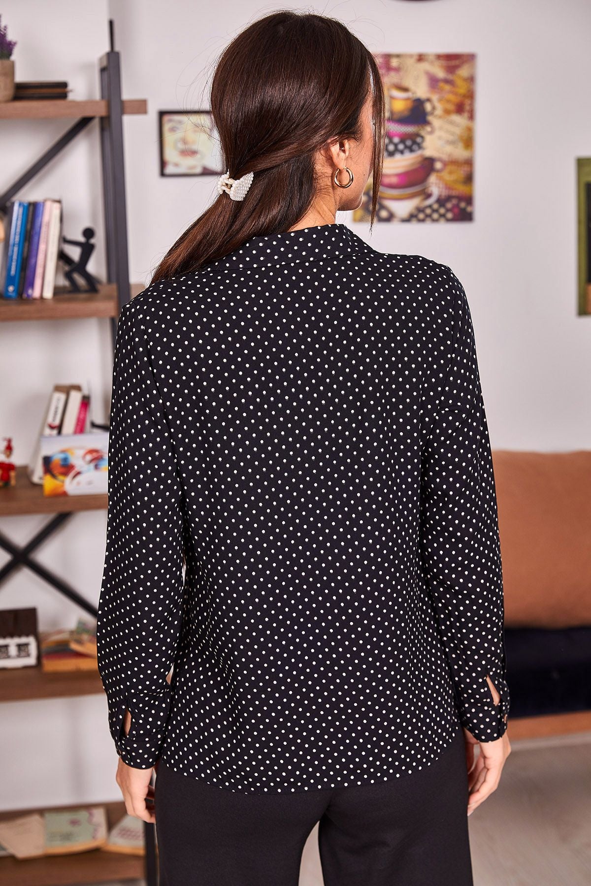 WOMEN'S BLACK POINT LONG SOLD SHIRT ARM-22K001064