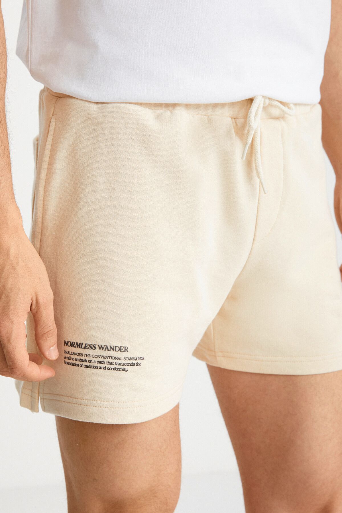 VICENTE MEN VANILLIA Shorts