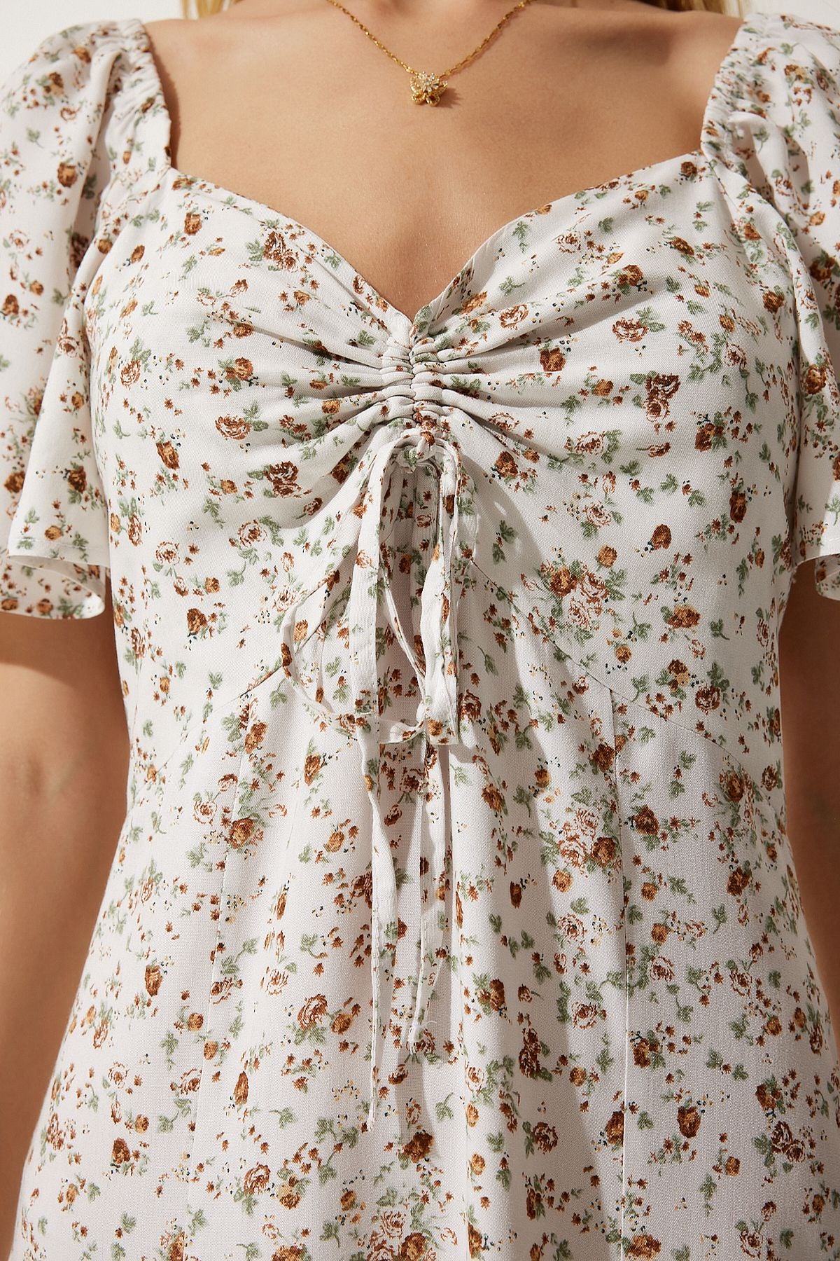 Female ecru slit detailed flywheel viscose dress ub00247