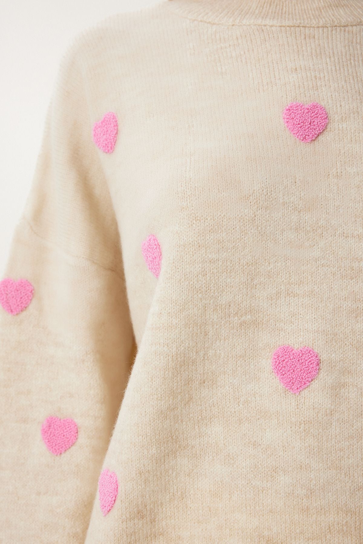 WOMEN CREAM HEART TEXTED OVERSIZE knitwear sweater PF00088