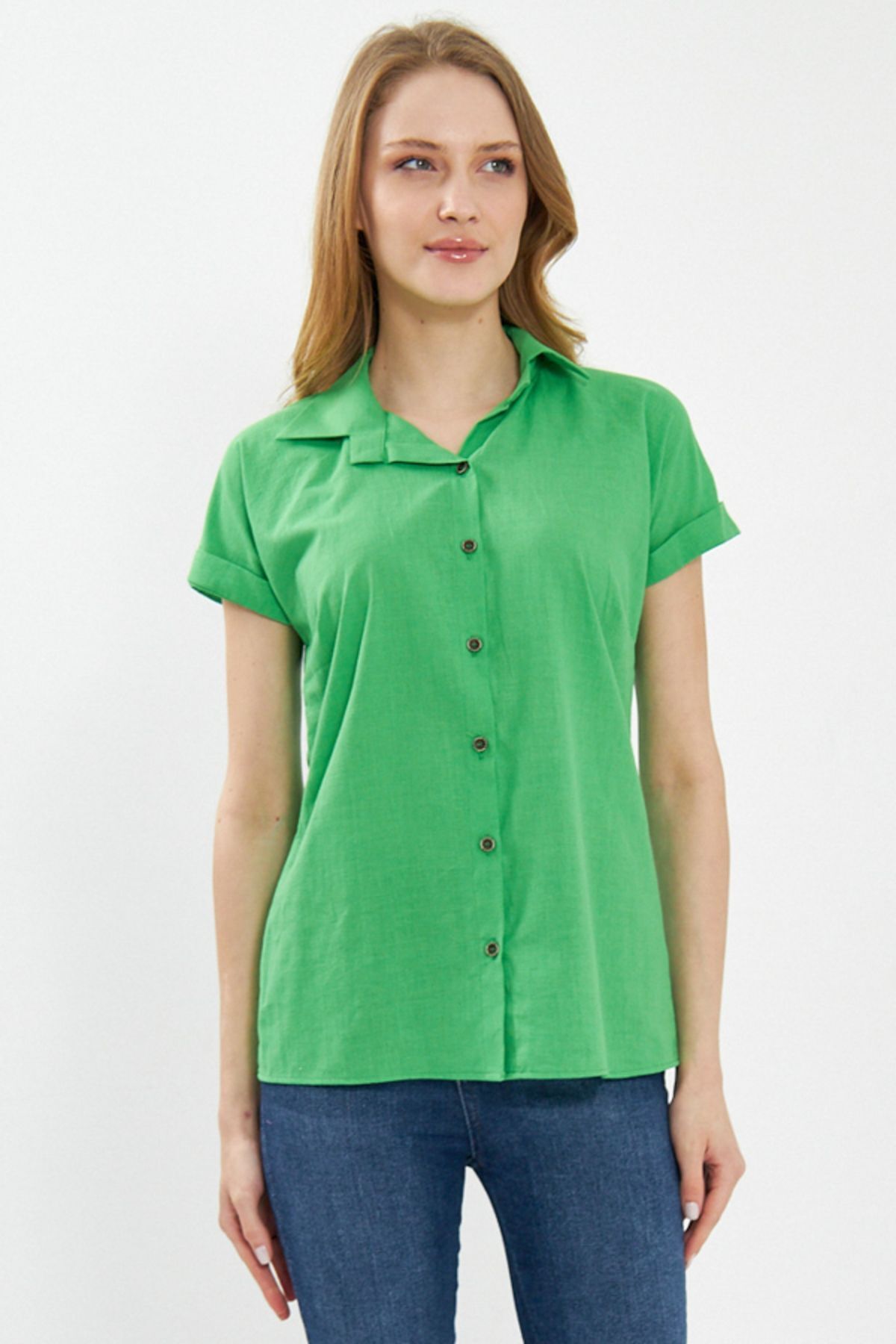 Female Green Short Sleeve Linen Shirt ARM-24Y001038