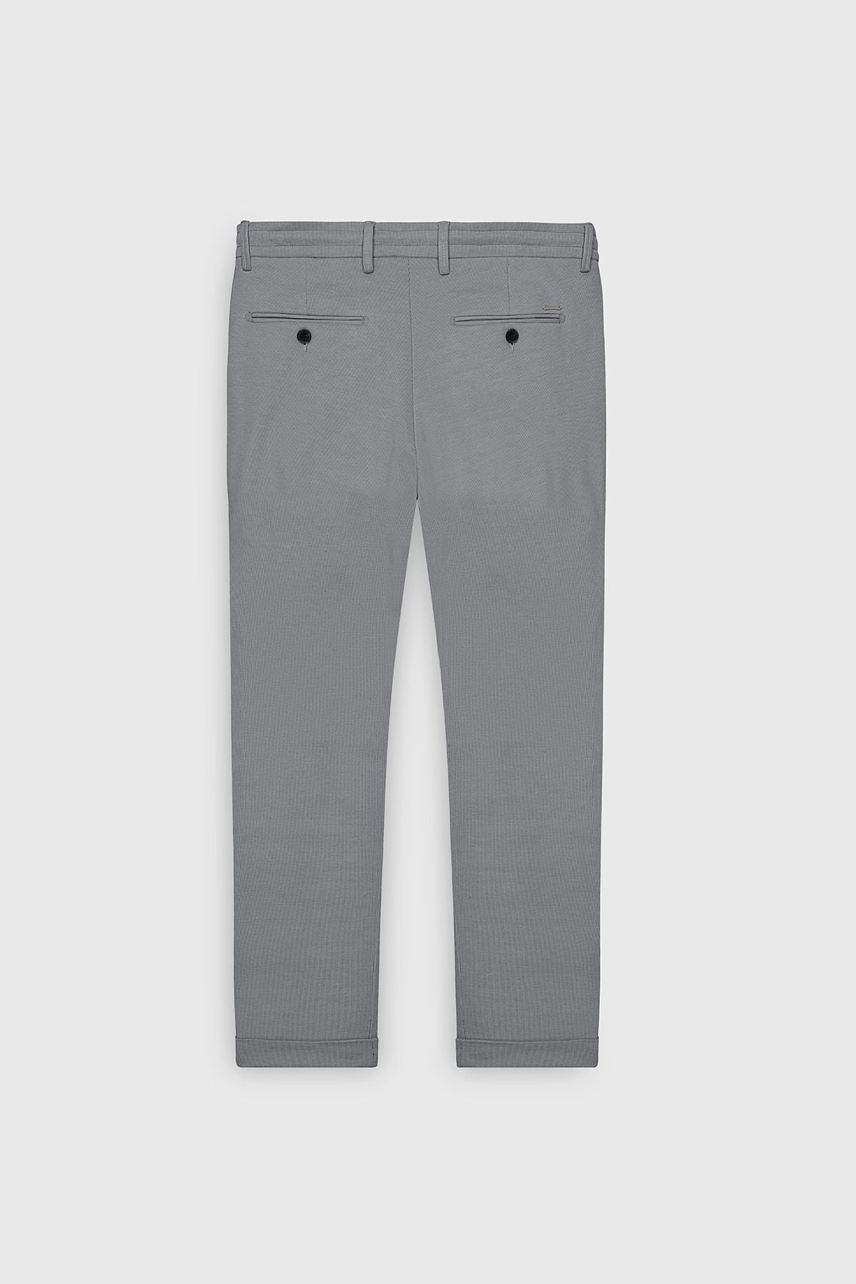 Men's gray slim fit narrow cutting side pocket with waist tied jogger pants