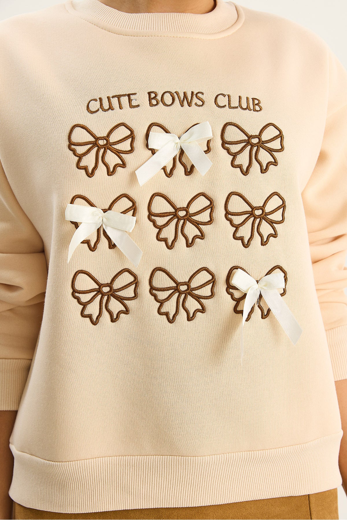 Women's Bow Embroidered Ribbon Accessory Three Thread Raised Sweatshirt 60601048