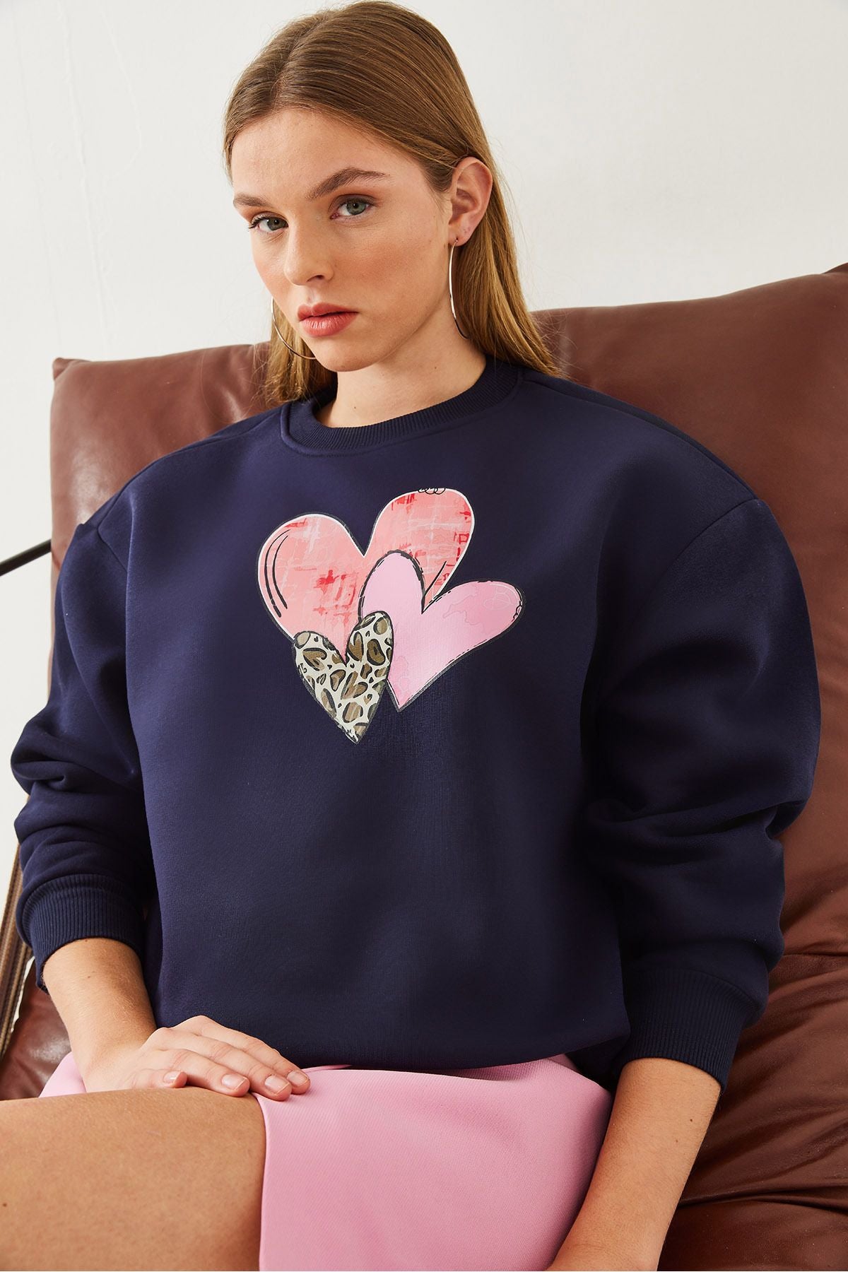 Women's Heart Printed Sweatshirt MBHS017 60601017