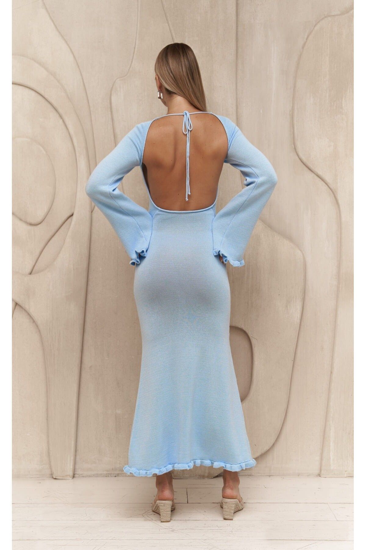 Blue knitwear dress with Angela back low