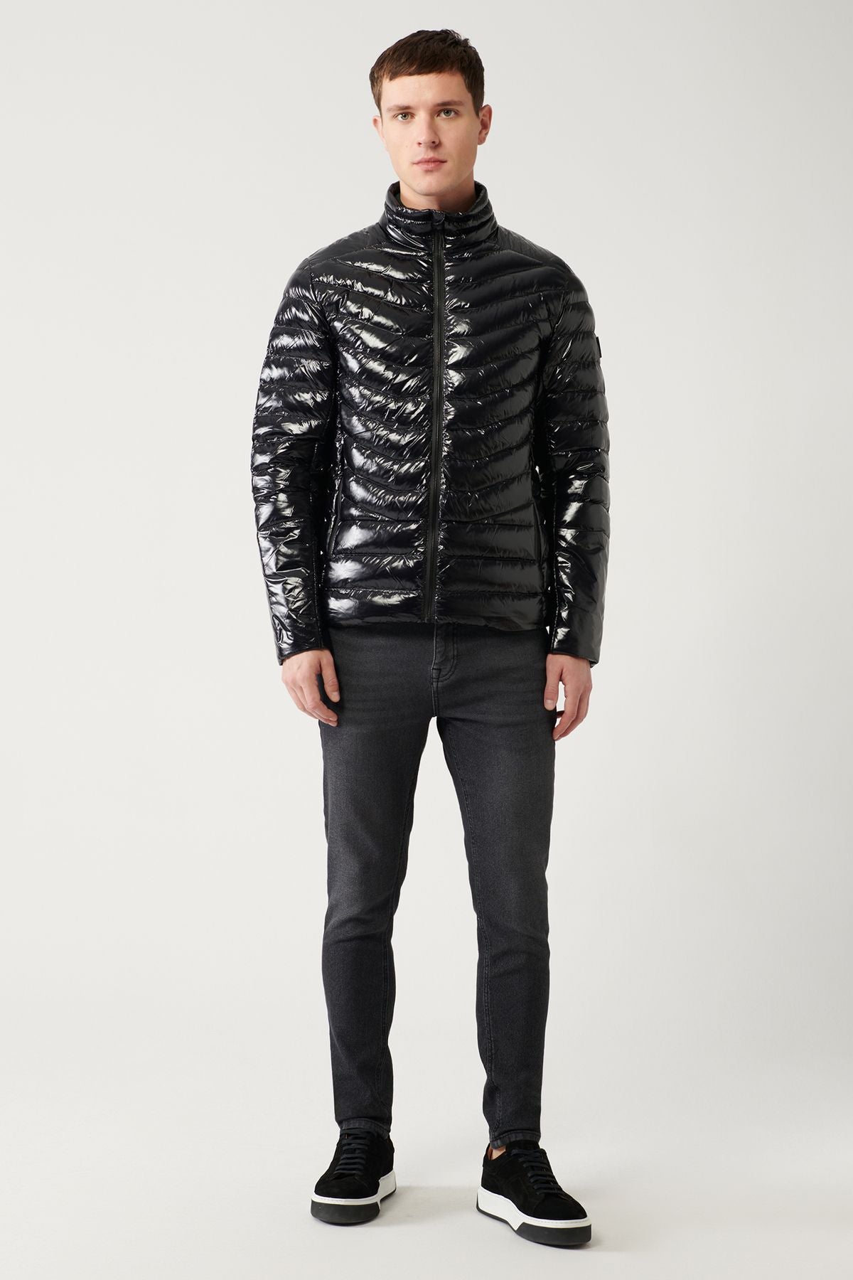 Men's black goose feather water -derived windproof fabric upright collar bright swelling coat B006015