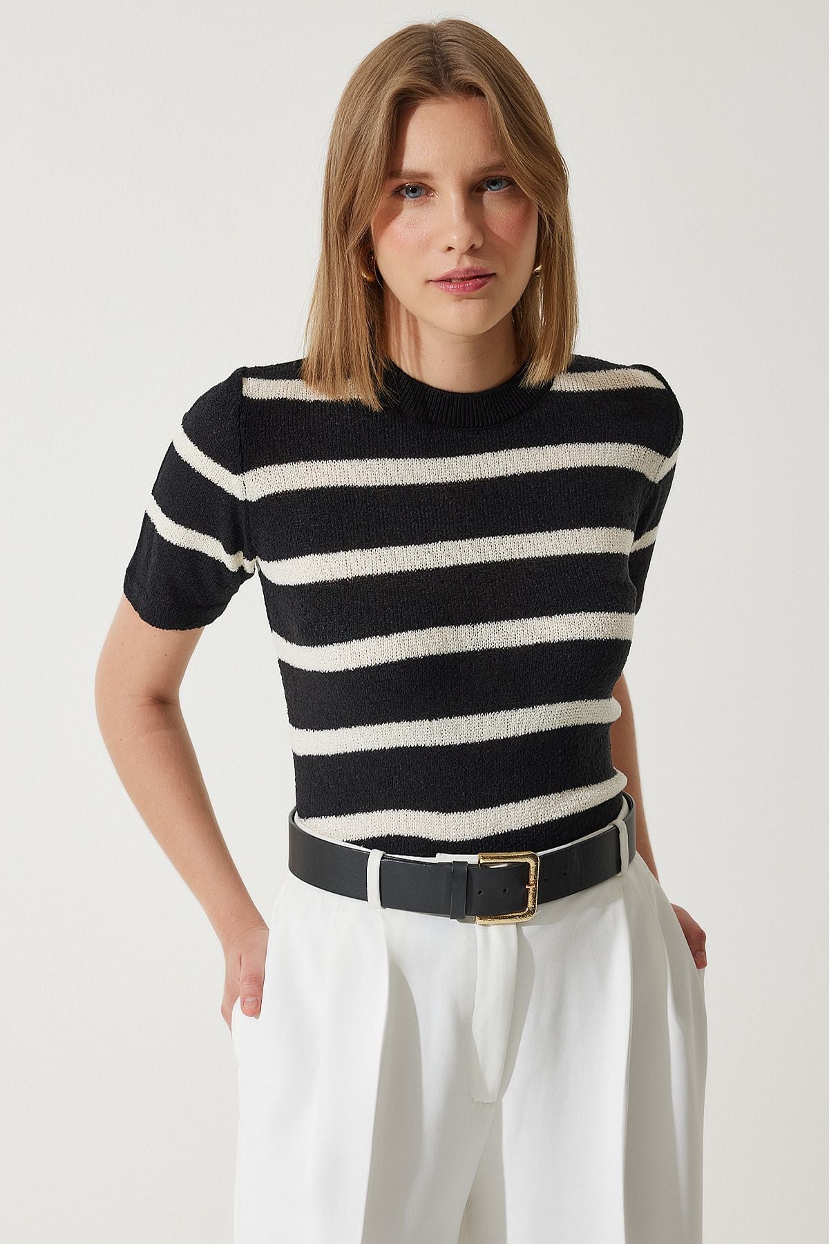 Female black contrast collar detailed summer knitwear blouse yy00208