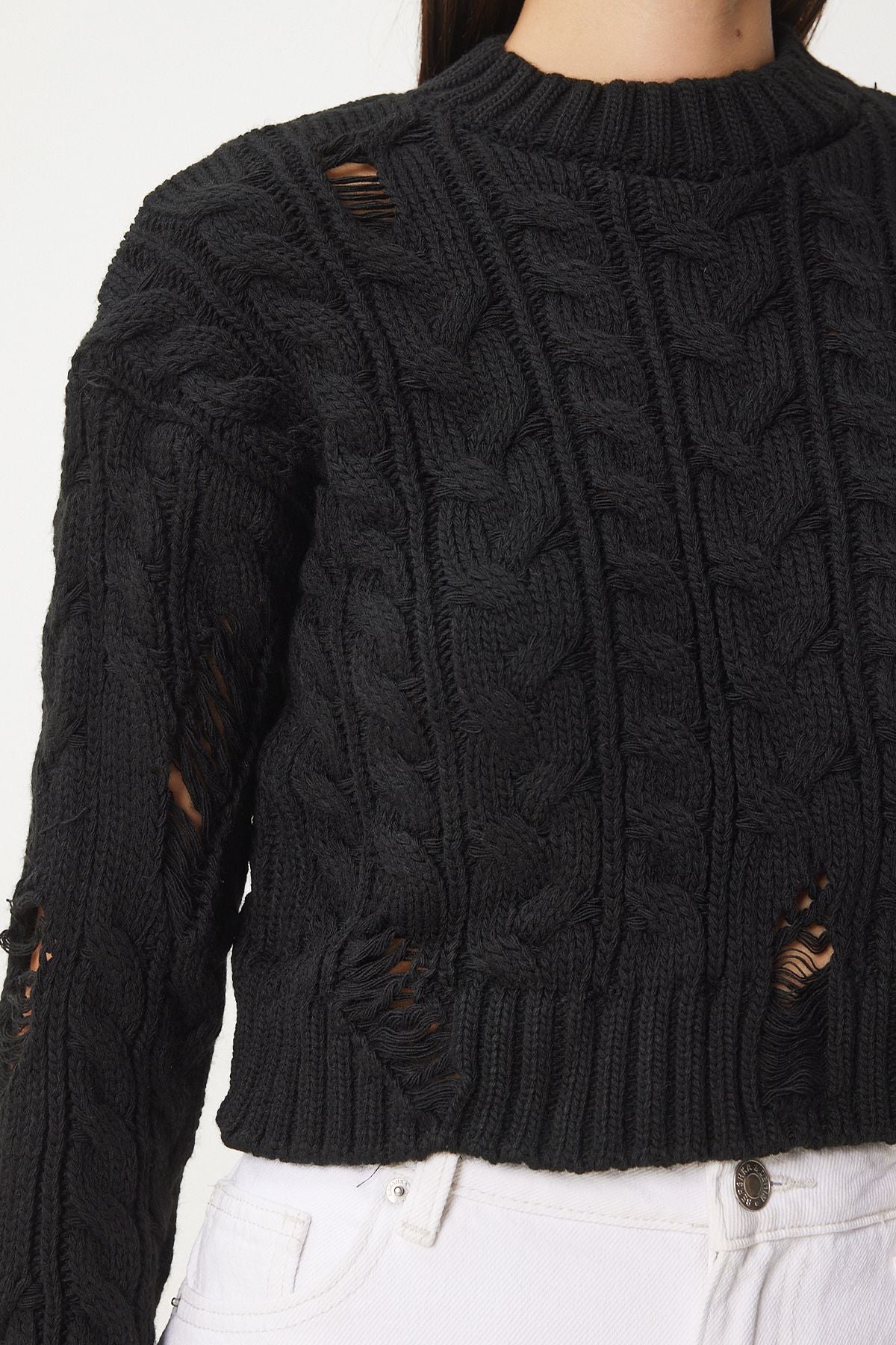 Female black tear detailed braided knitwear sweater FN03339