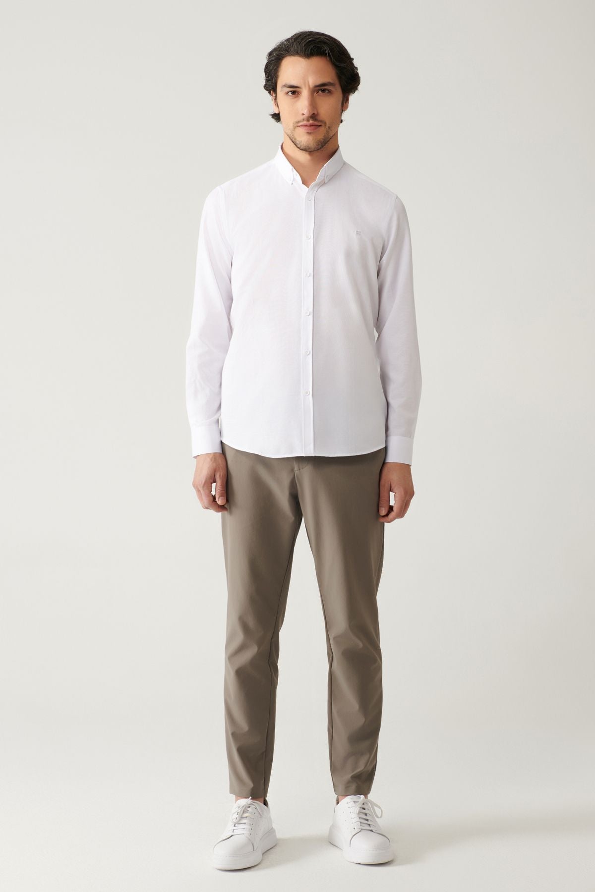 Men's white button collar easily ironed cotton Oxford Shirt E002000