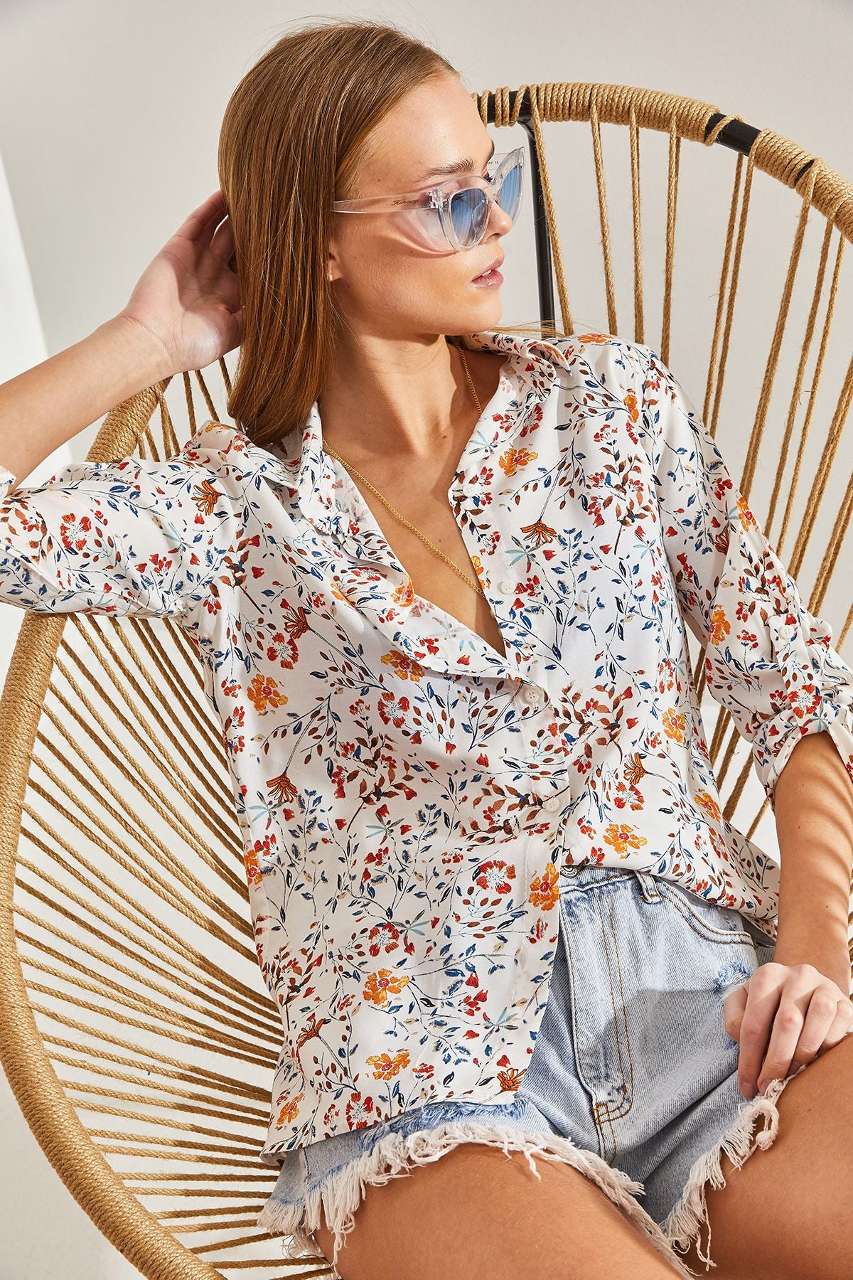 Women's Arm Folding Flower Patterned Shirt 60101028