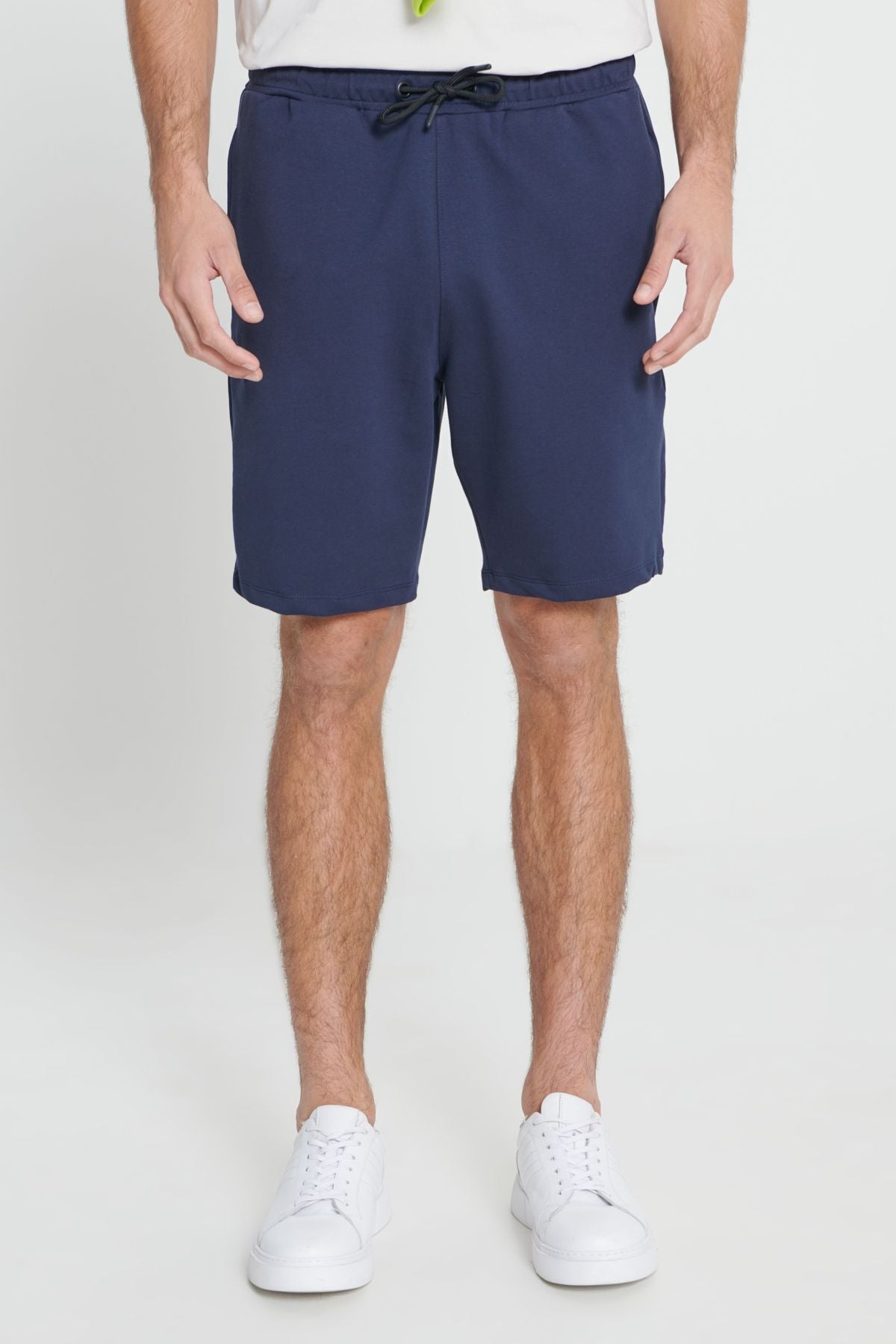 Men's navy blue standard fit normal cut cotton flexible knitting shorts