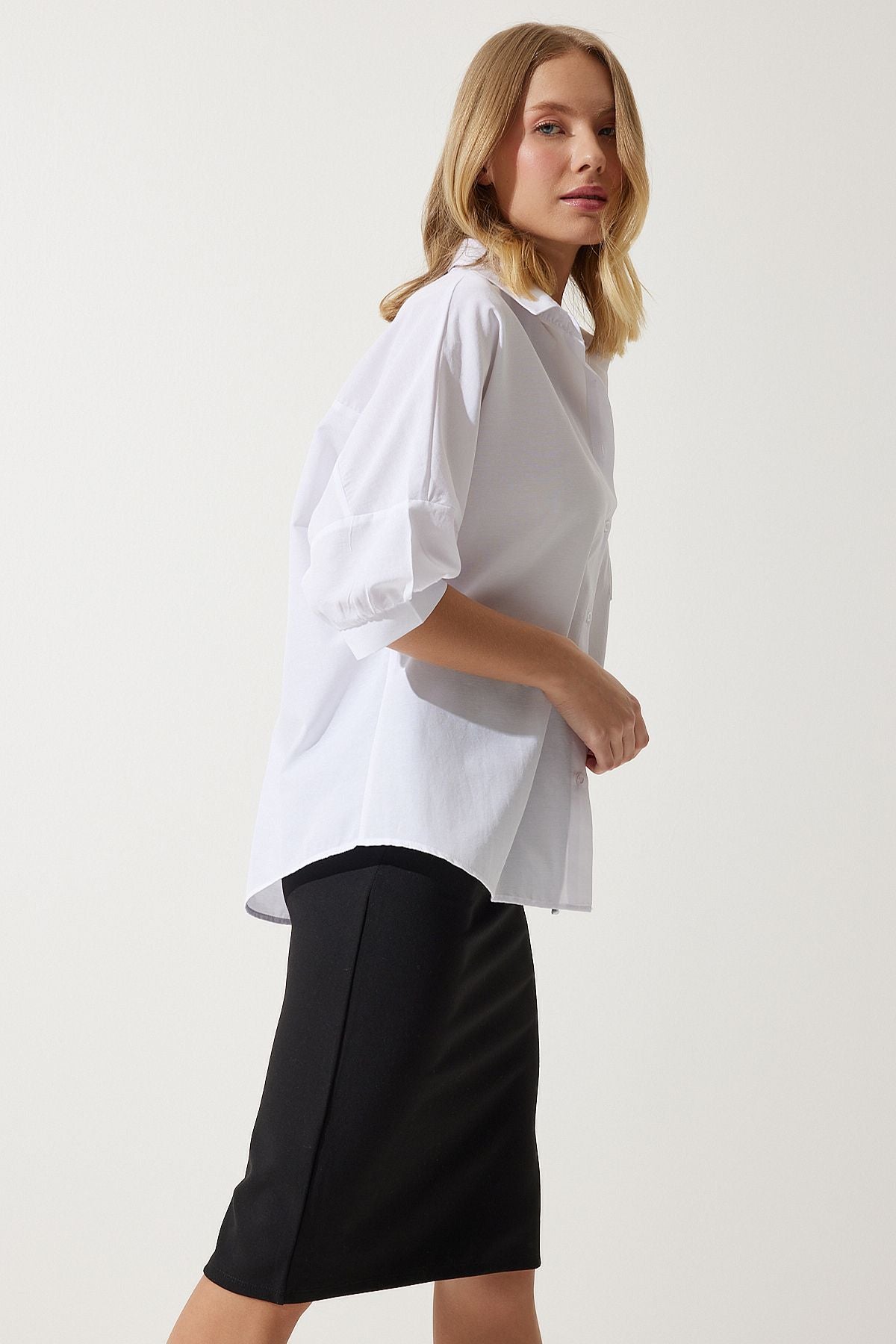 Woman White Balloon Sleeve Poplin Shirt DD01308