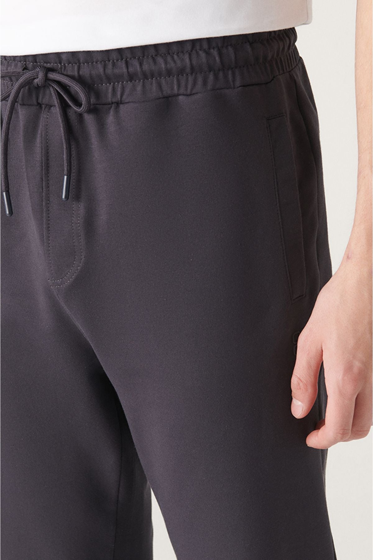 Men's anthracite waist laced with a pocket of the cotton tracksuits with 2 -IP Cotton Tire E003403