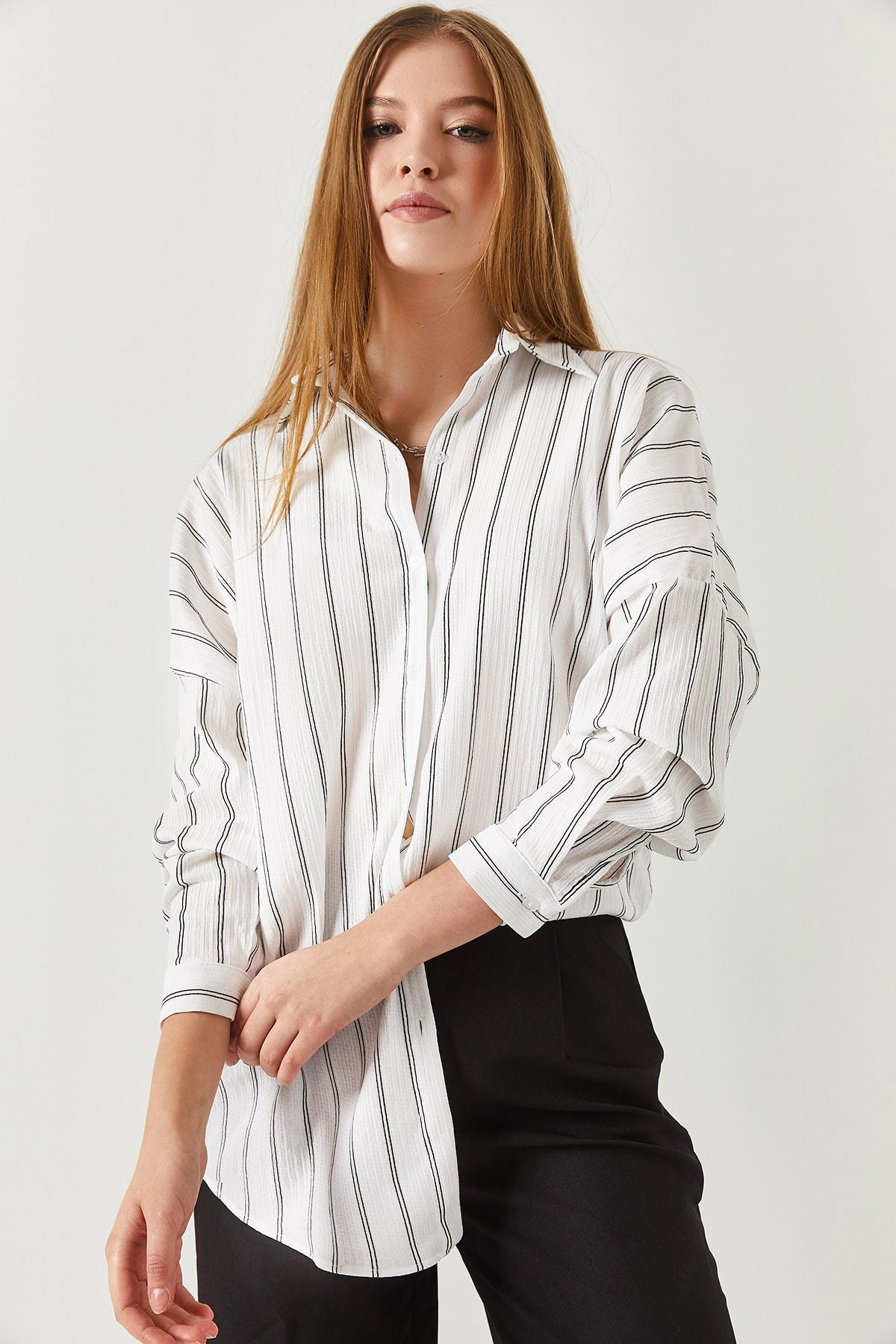 Woman White White Fine Striped Oversize Long Basic Shirt ARM-221185