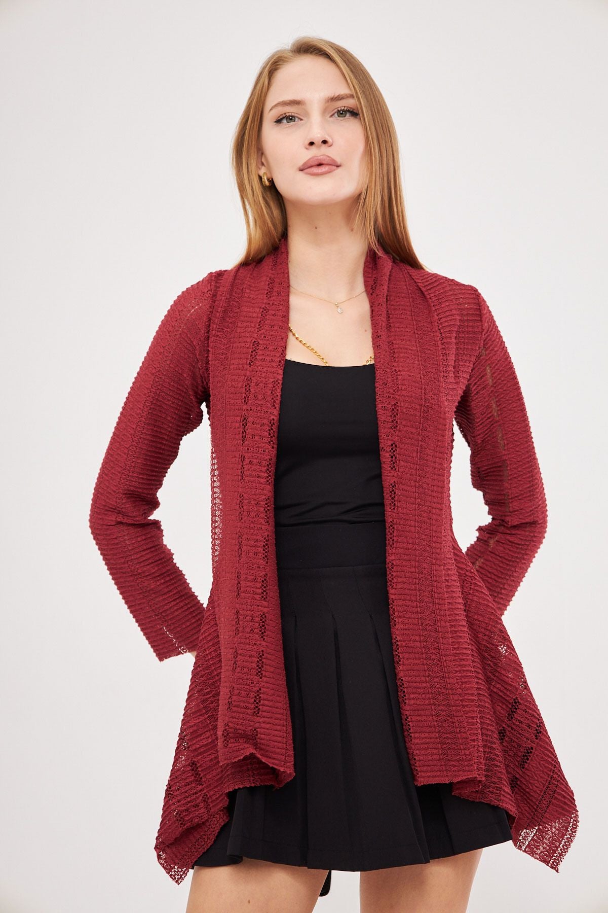 Woman Patient Patterned Patterned Cardigan ARM-221136