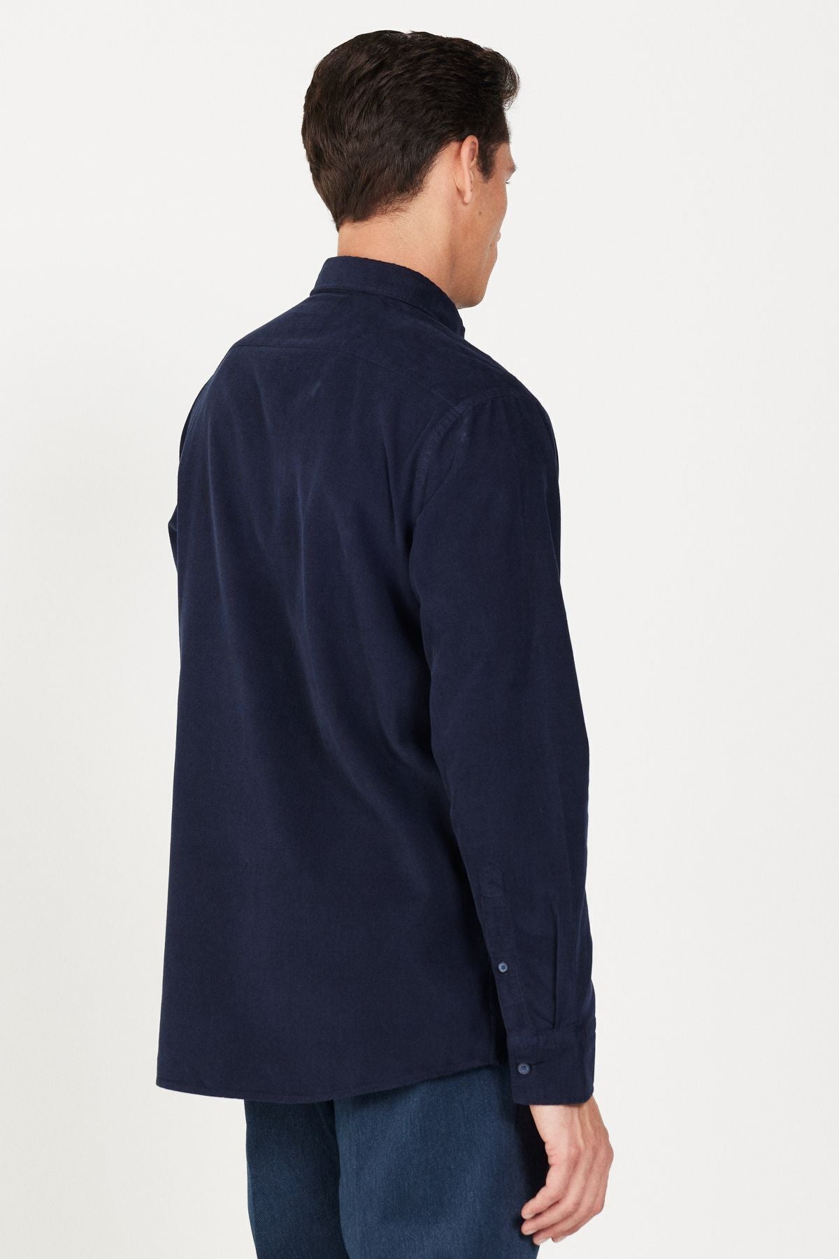 Men's Navy Blue Comfort Fit Casual Cut Hidden buttoned collar 100 %cotton shirt