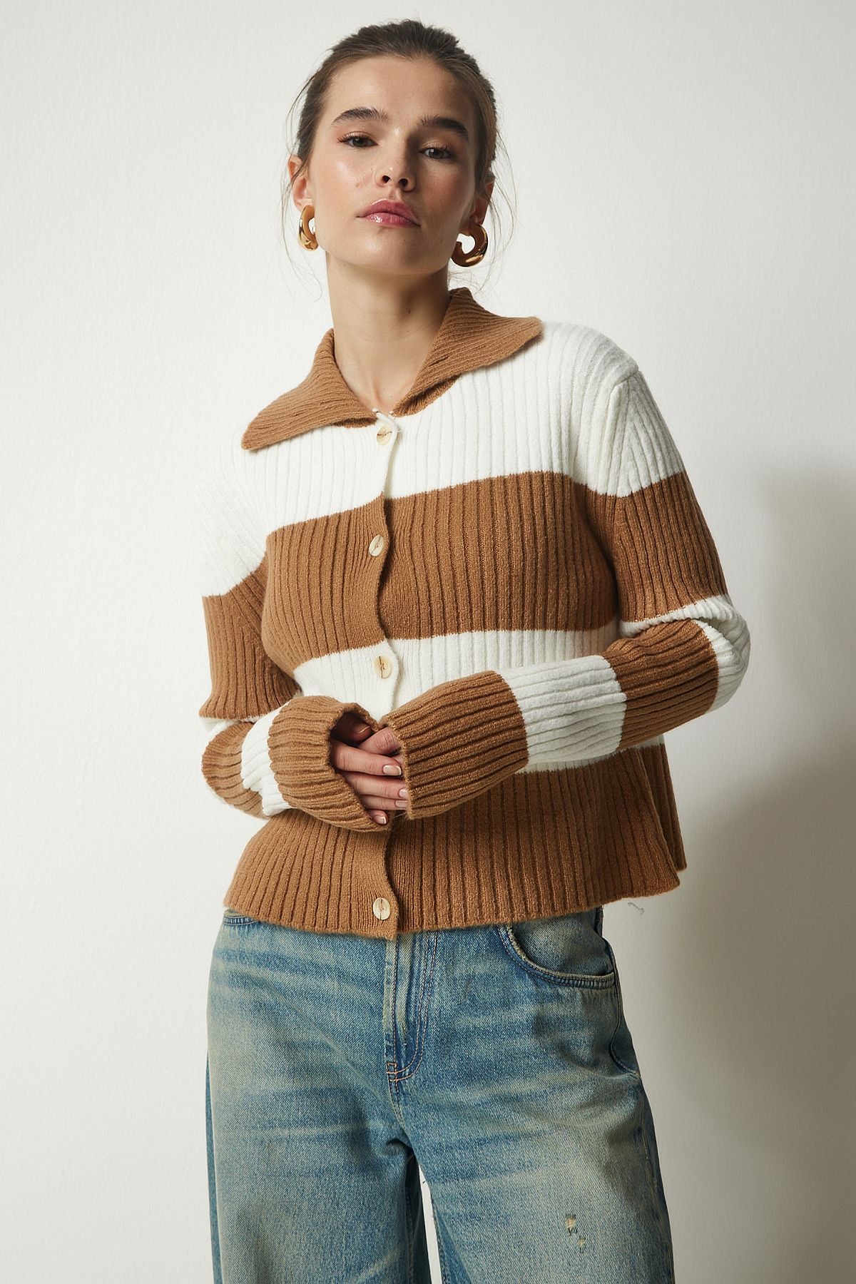 Female Biscuit Bone Polo Yaka button knitwear cardigan US00916