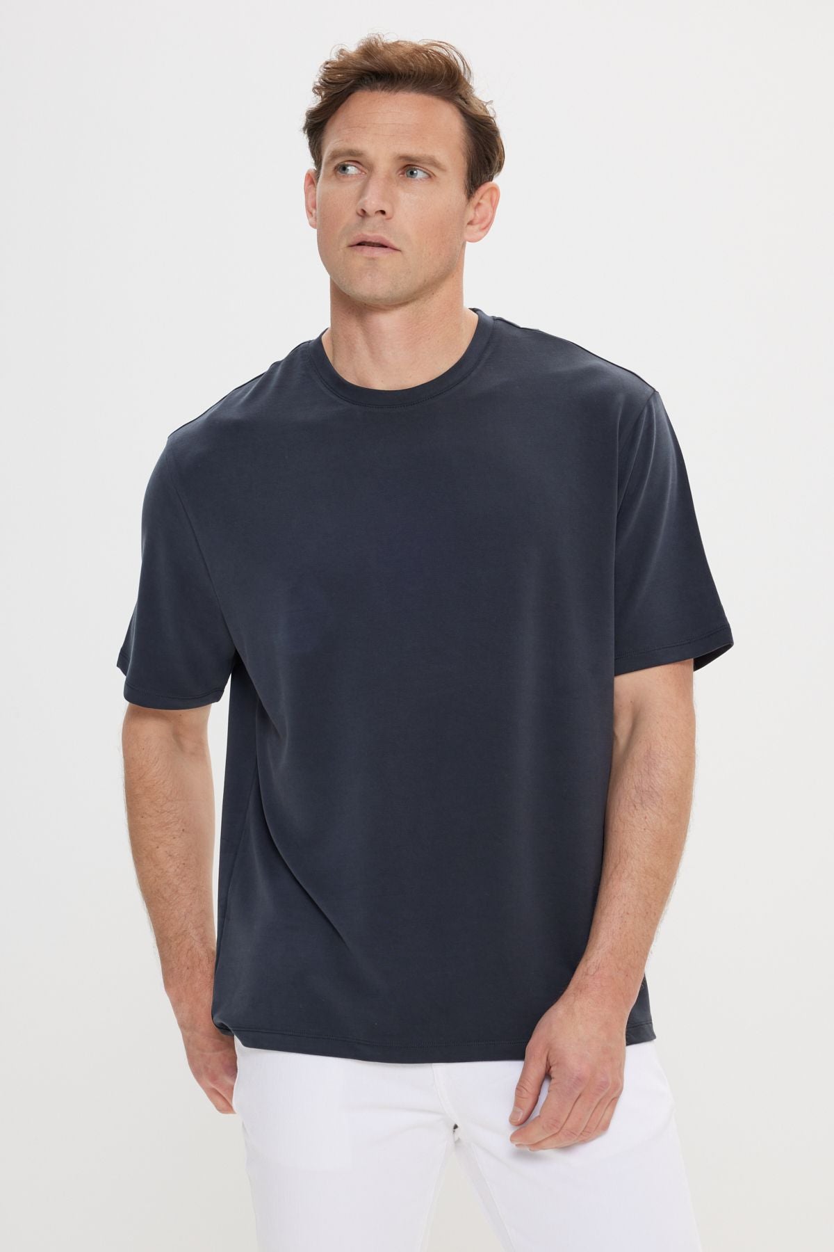 Men's navy blue modern fit comfortable cut bike collar flexible t -shirt