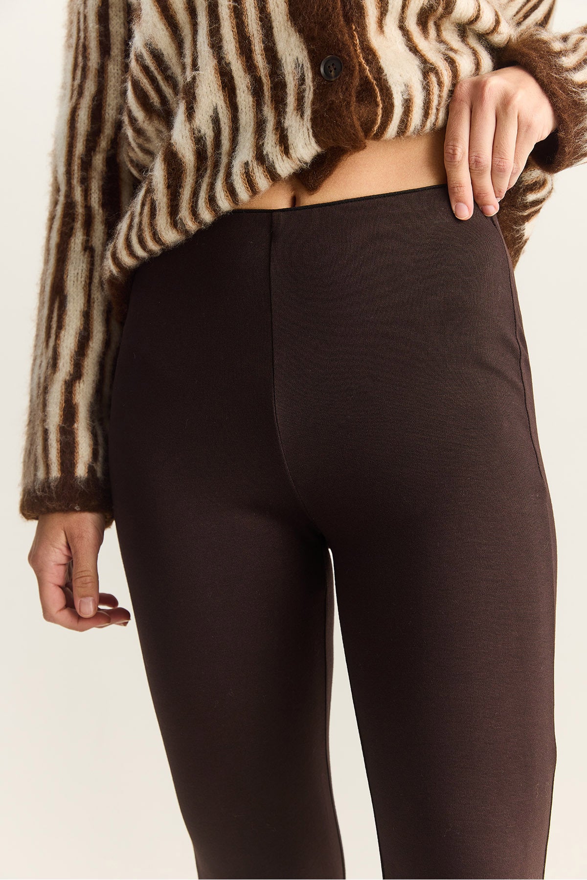 Women's Button Detailed Flare Leg Tights ÖT251157 60283882