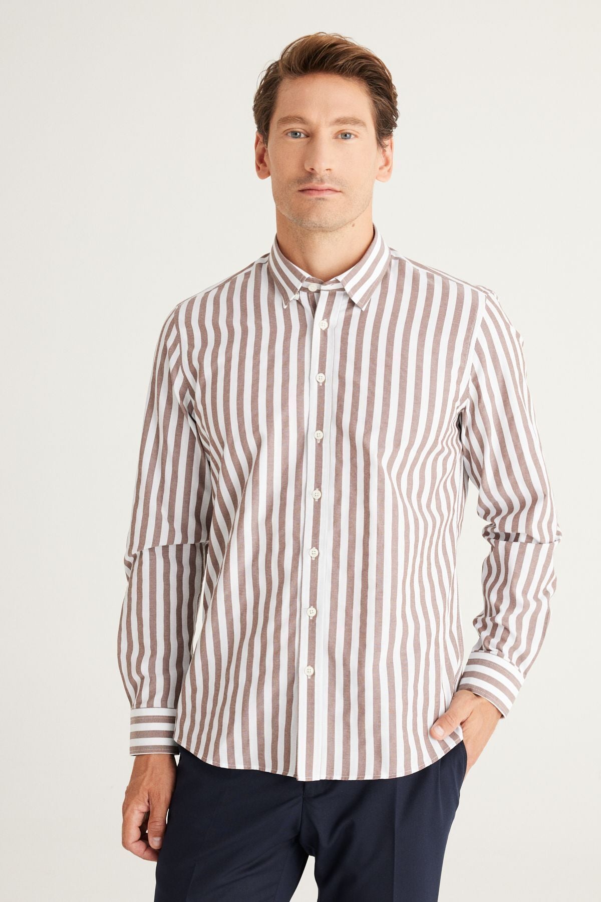 Men's Brown White Slim Fit Narrow Cut Hidden buttoned collar cotton shirt