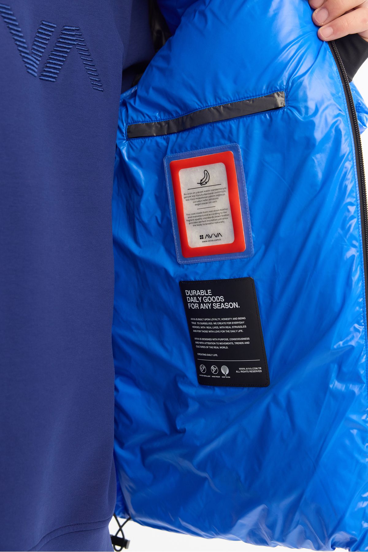 Male Saks Hooded Goose Feather Water Driving Windproof -20 degrees resistant inflatable coat A42y6182