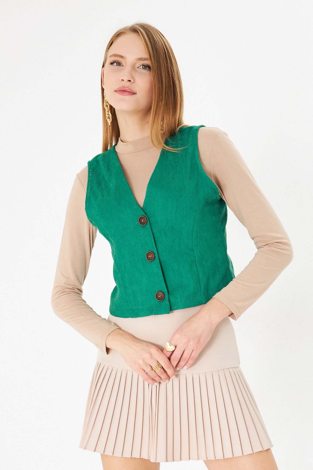 Female Green V-Yaka Fine Wick Velvet Vest Arm-25k001008