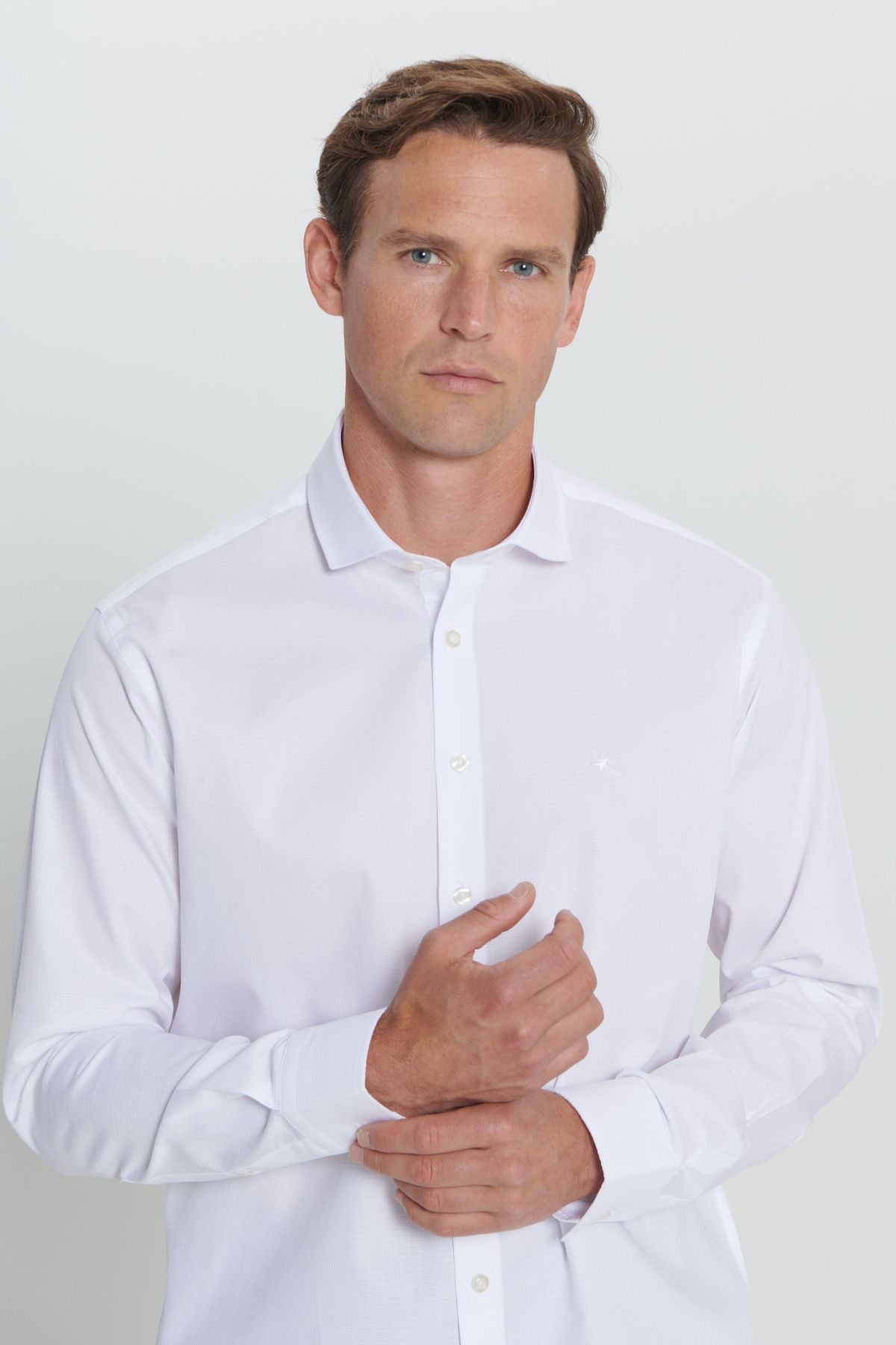 Men's white regular fit comfortable cut small Italian collar Amesty shirt