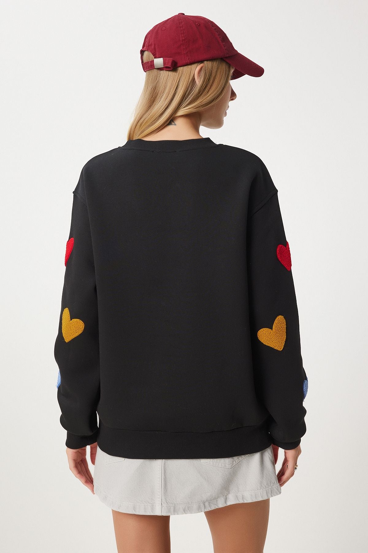 Woman Black Heart Textured Shadon Sweatshirt NJ00162