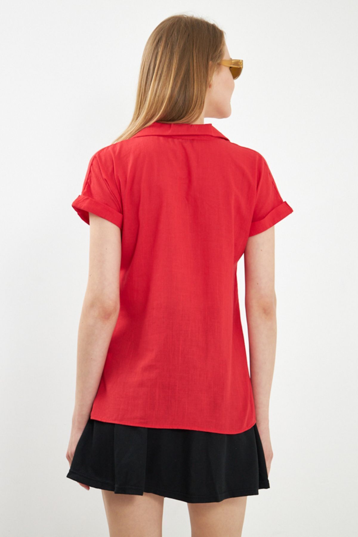 Woman Red Short Sleeve Linen Shirt ARM-24Y001038